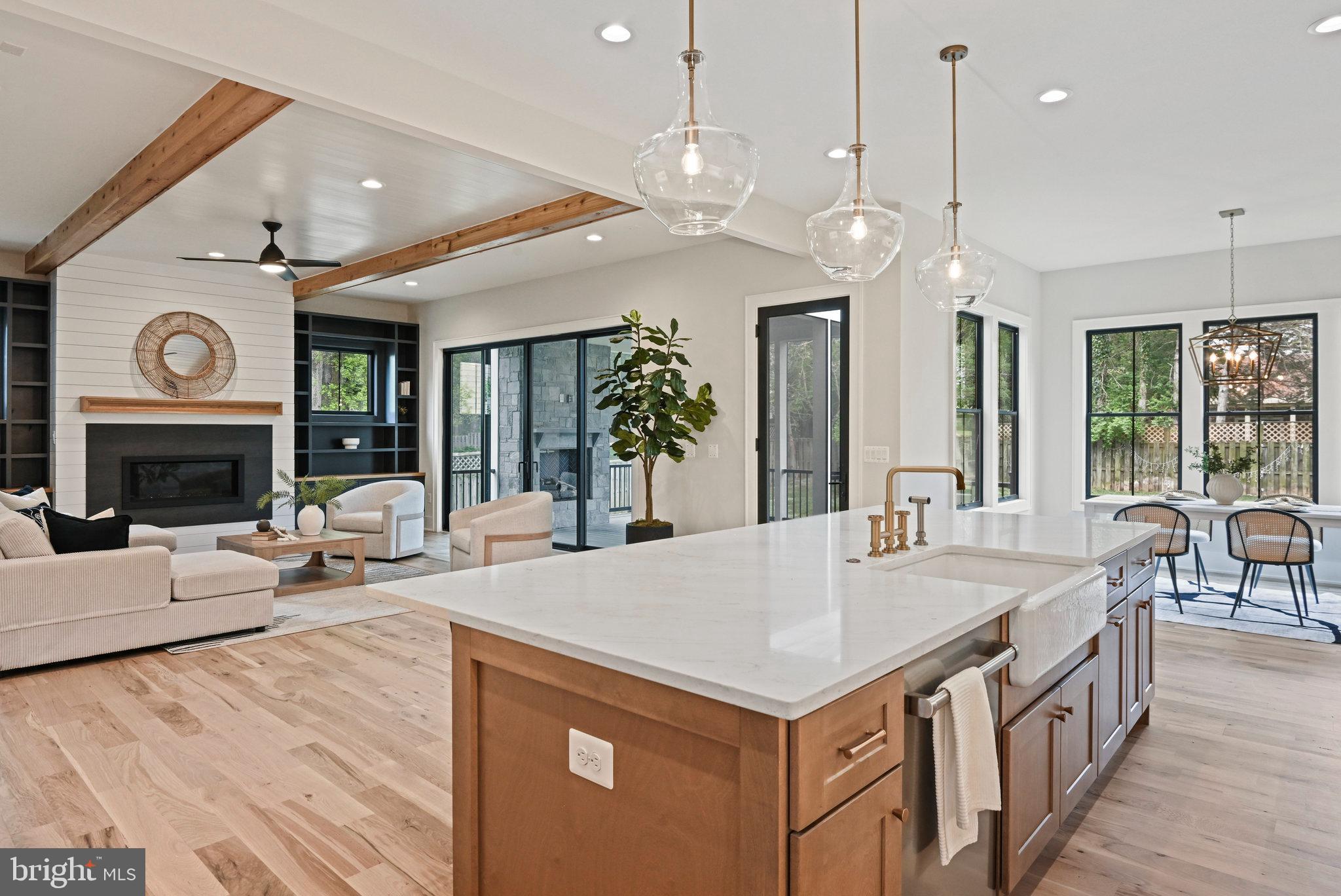 GLYNHILL - Residential