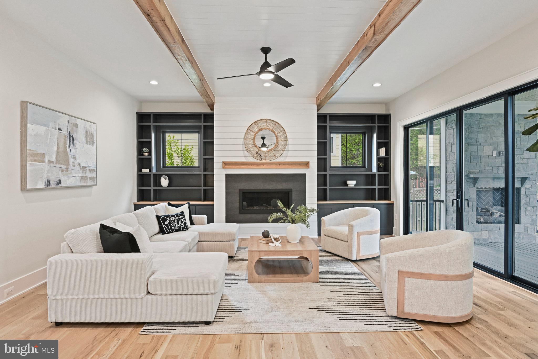 GLYNHILL - Residential