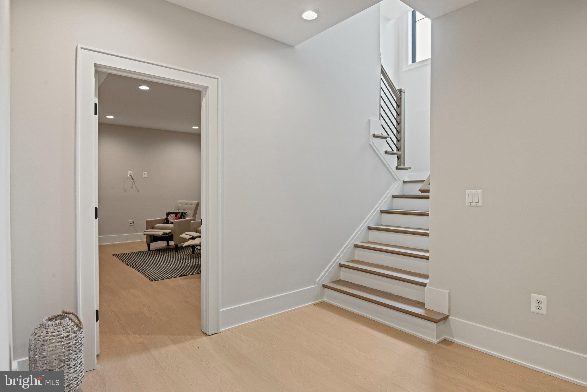 GLYNHILL - Residential