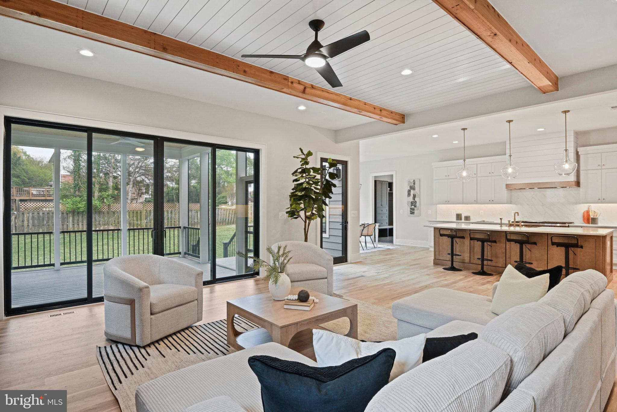 GLYNHILL - Residential