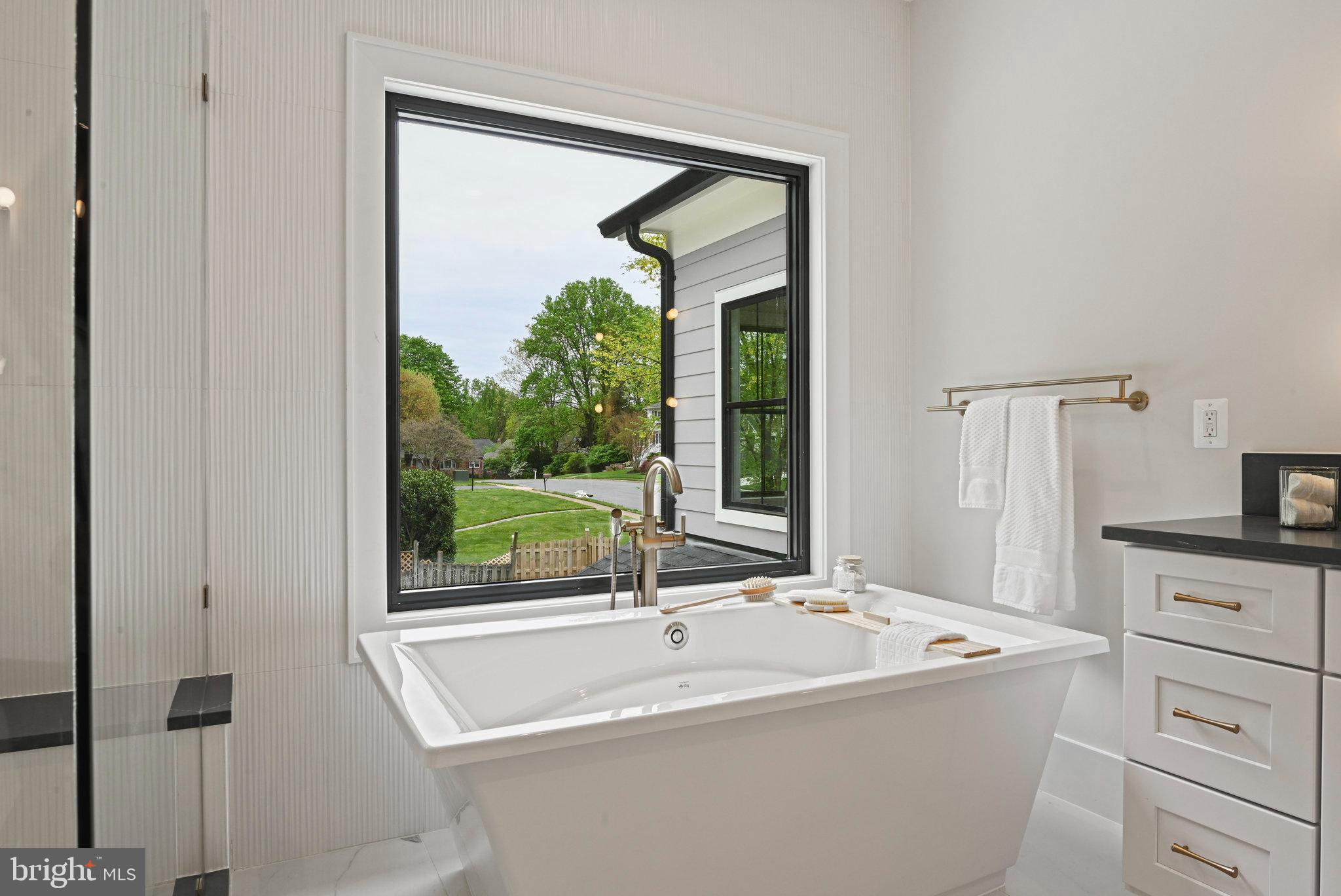 GLYNHILL - Residential