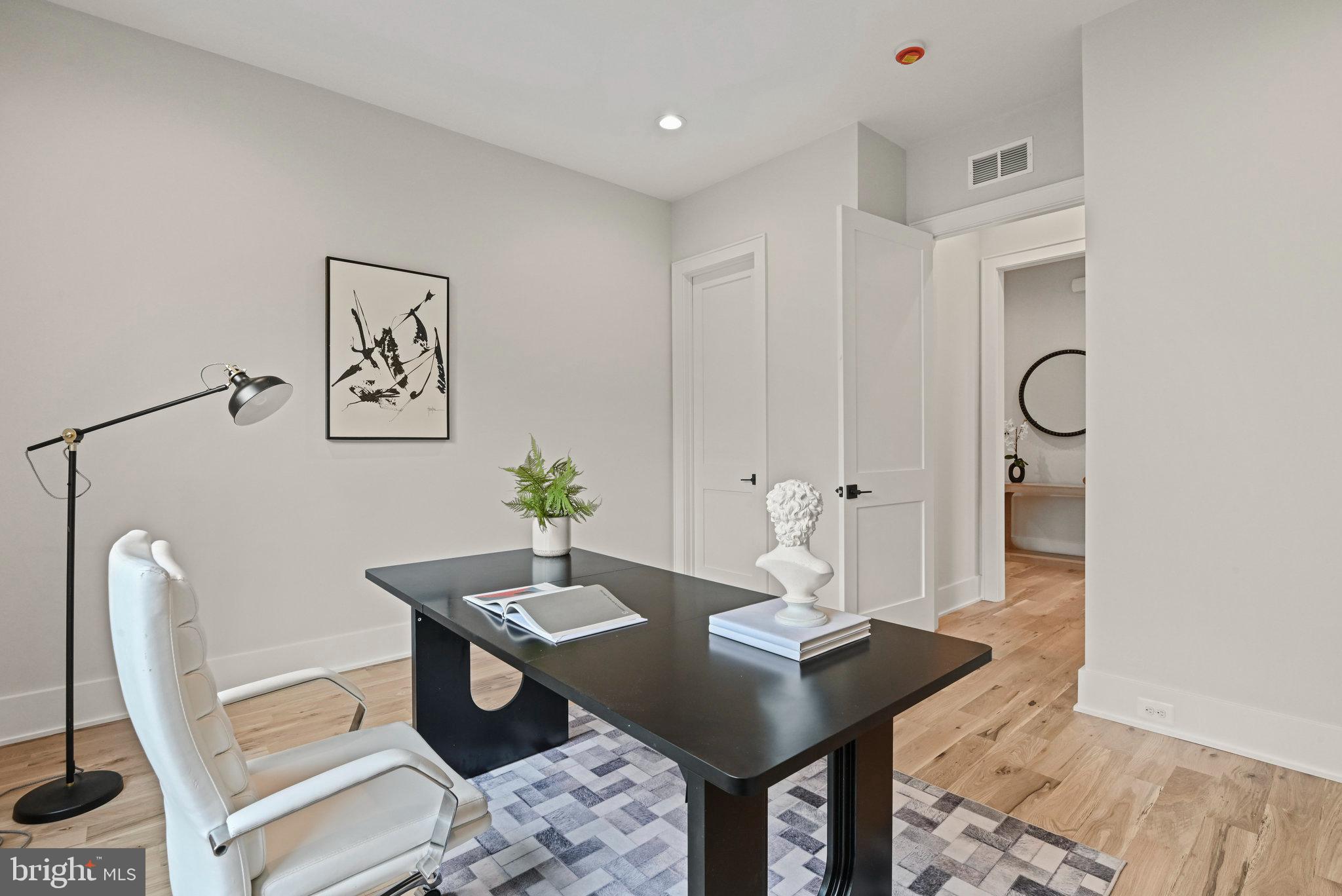 GLYNHILL - Residential