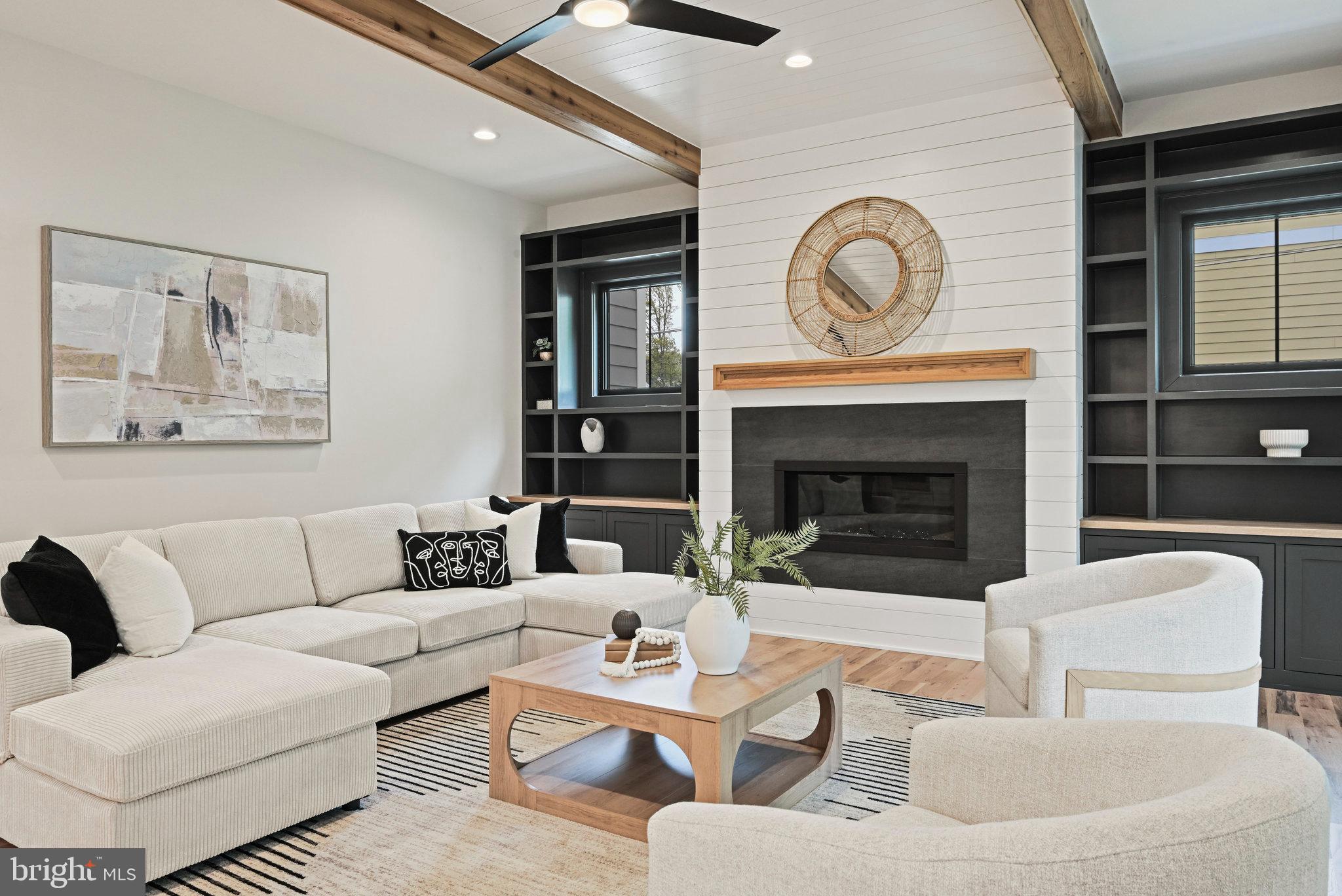 GLYNHILL - Residential