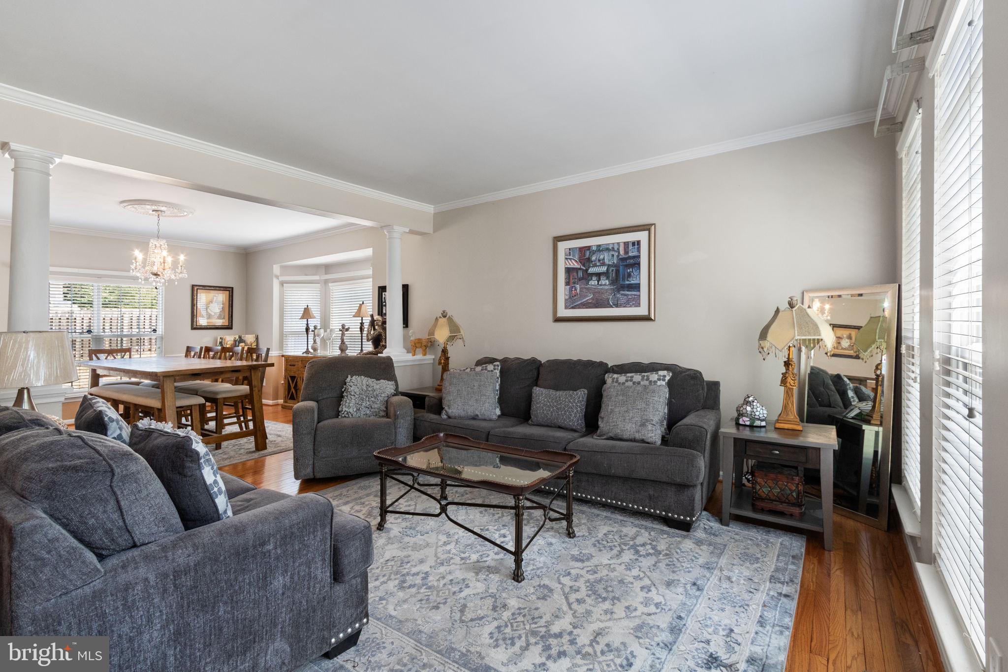6 NEWBURY DRIVE