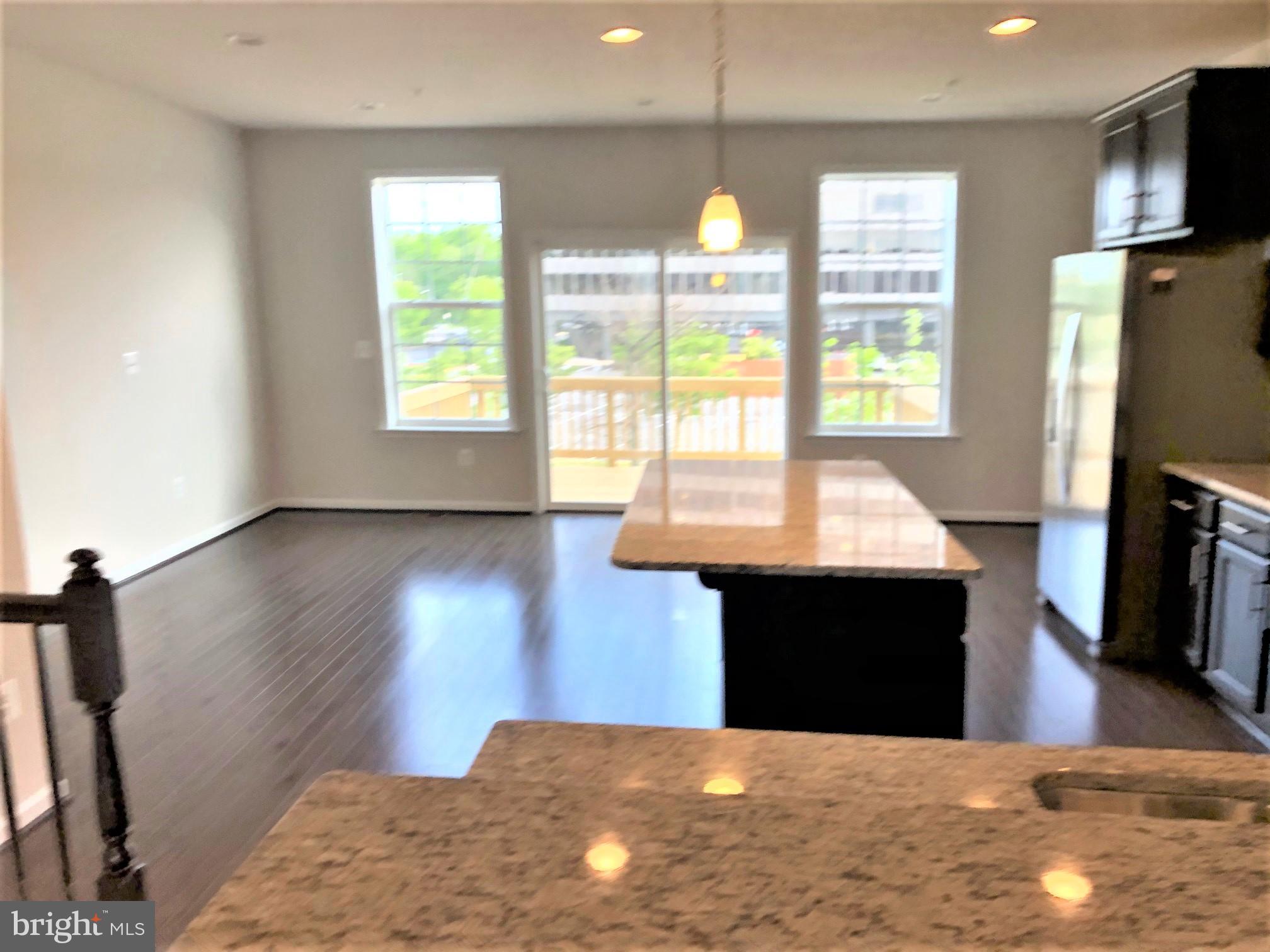 THE TOWNS AT GLENN DALE CROSSING - Residential