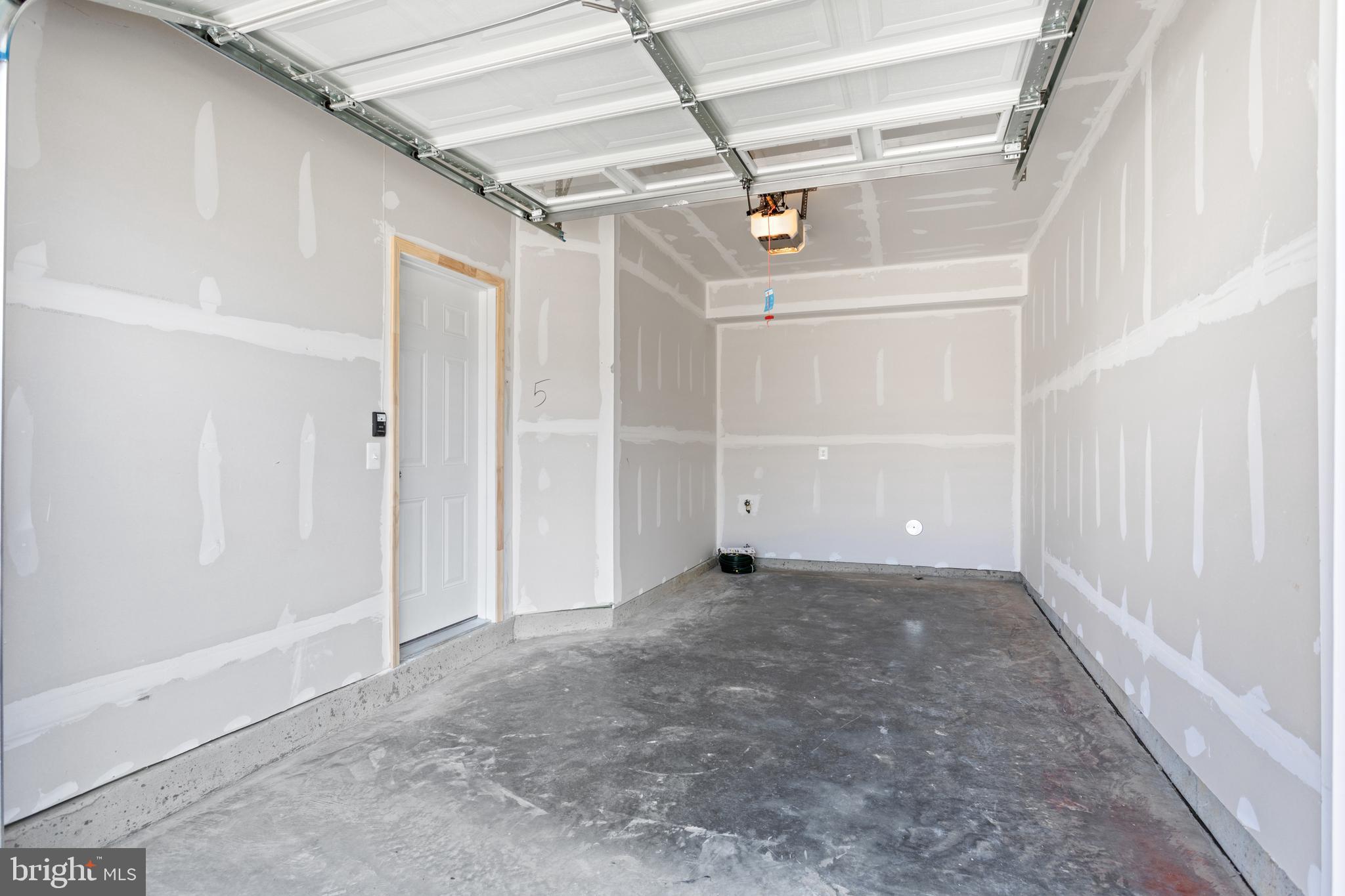 THE TOWNS AT GLENN DALE CROSSING - Residential