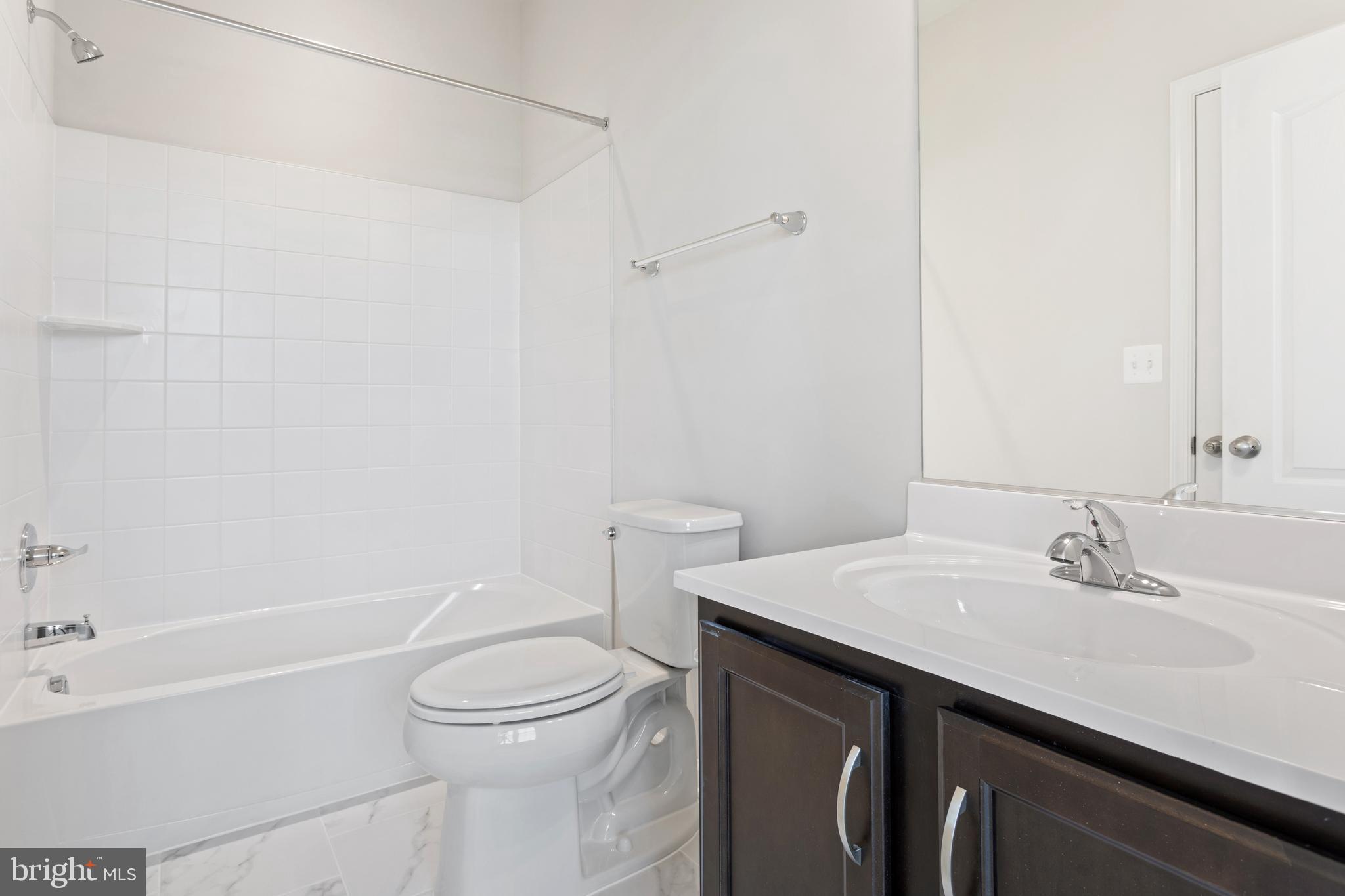 THE TOWNS AT GLENN DALE CROSSING - Residential