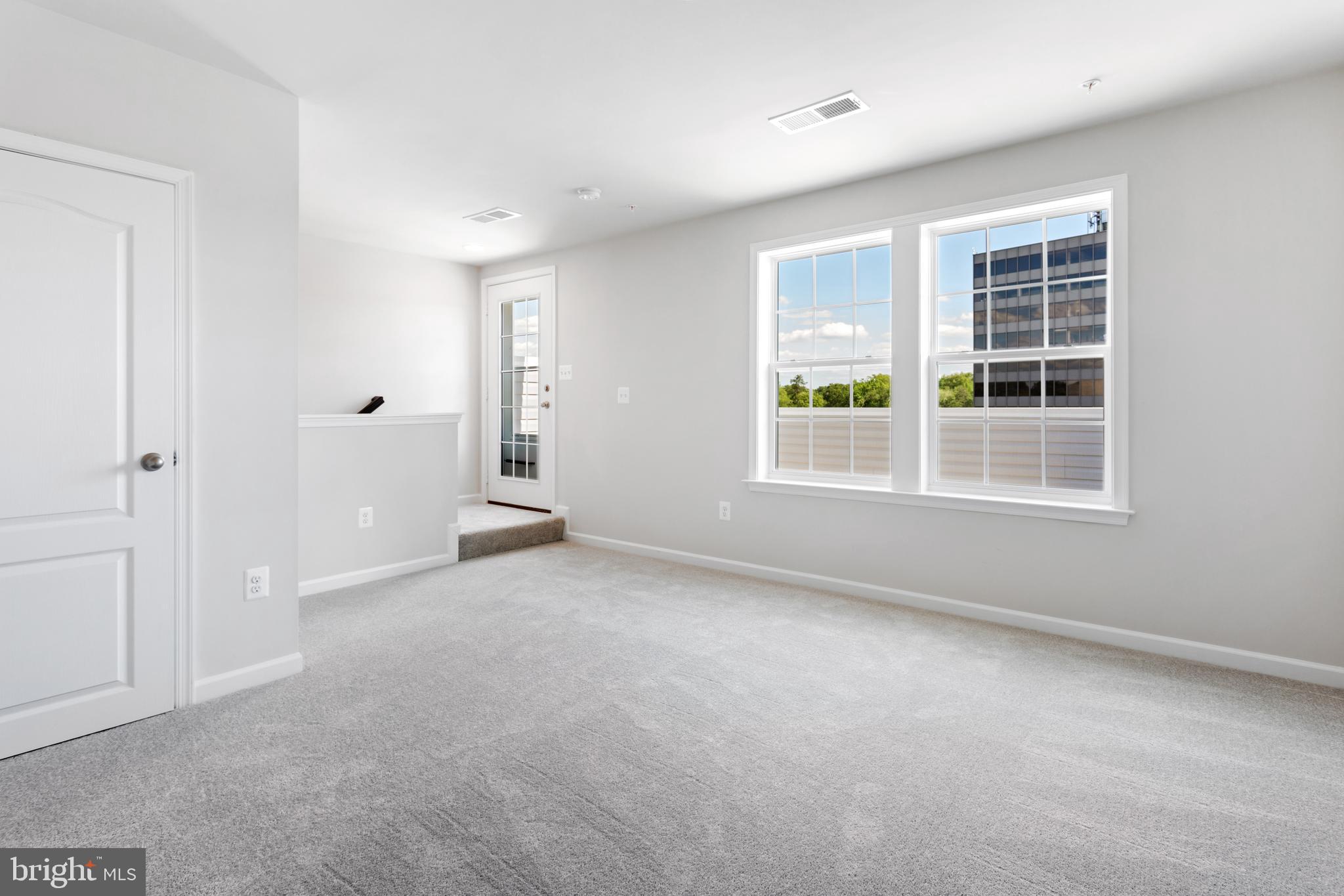 THE TOWNS AT GLENN DALE CROSSING - Residential