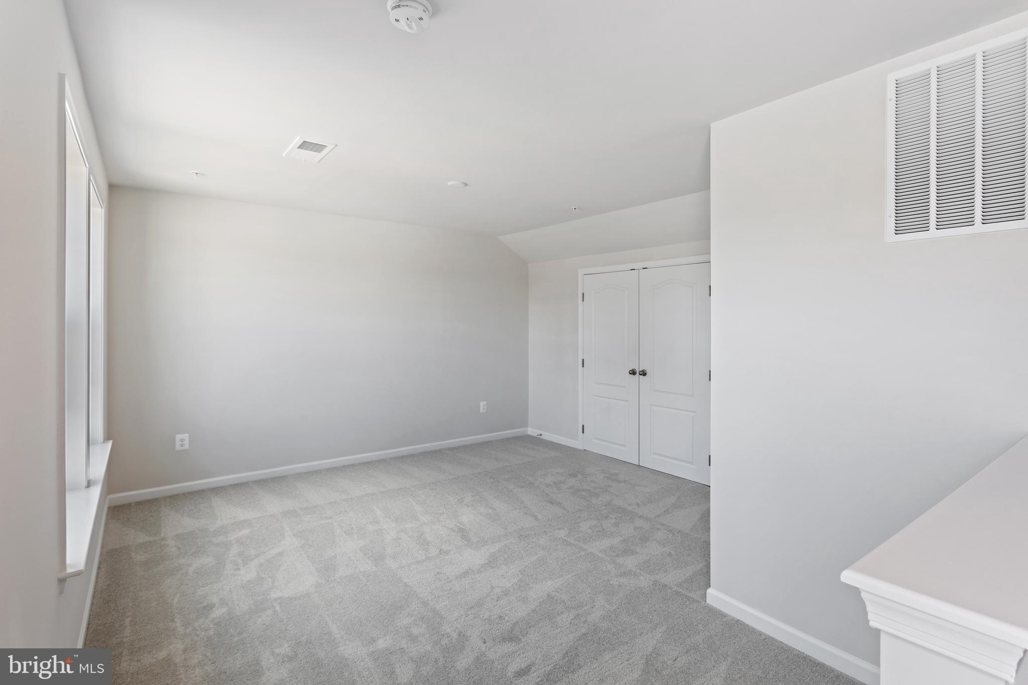 THE TOWNS AT GLENN DALE CROSSING - Residential