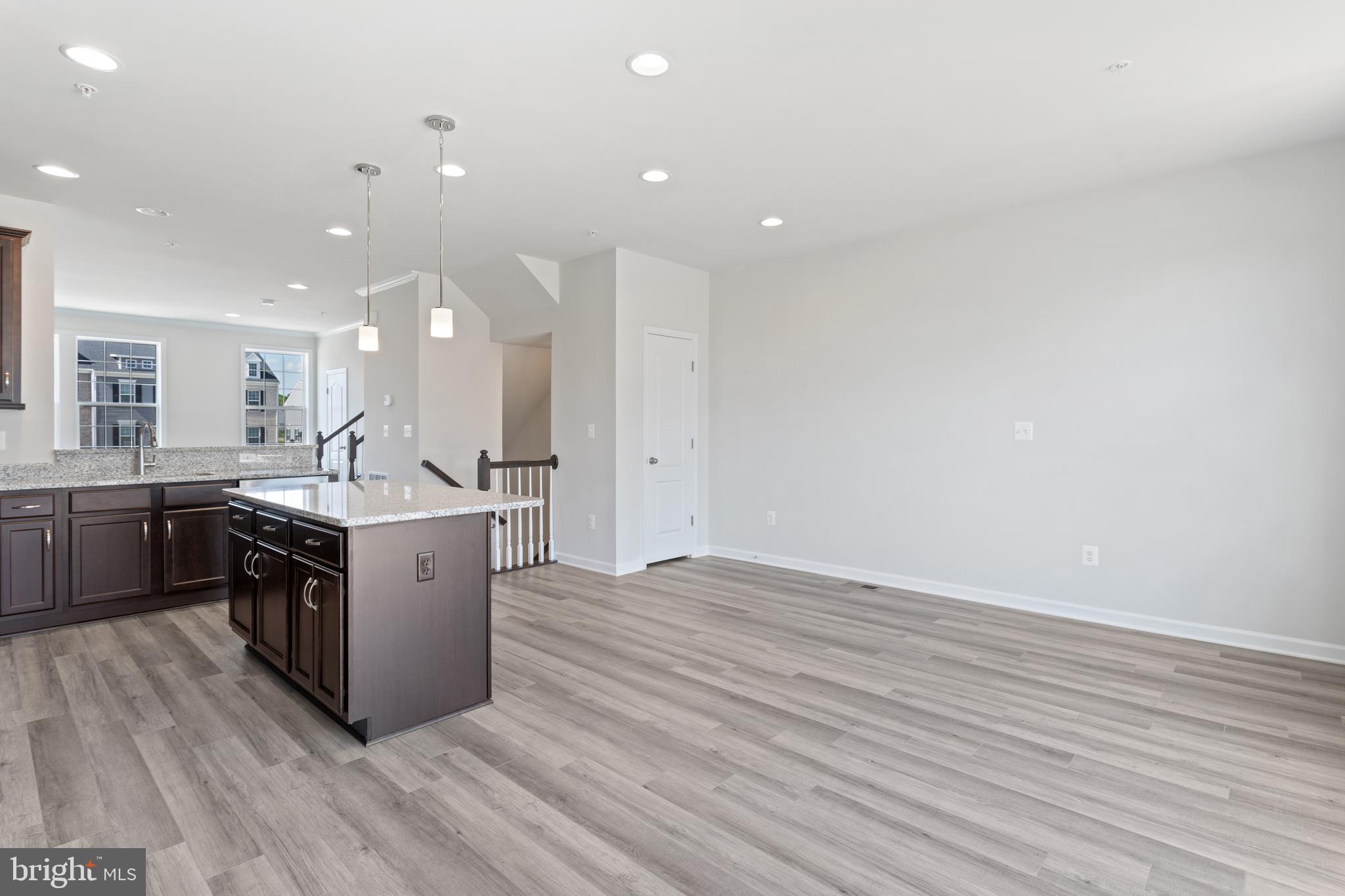 THE TOWNS AT GLENN DALE CROSSING - Residential