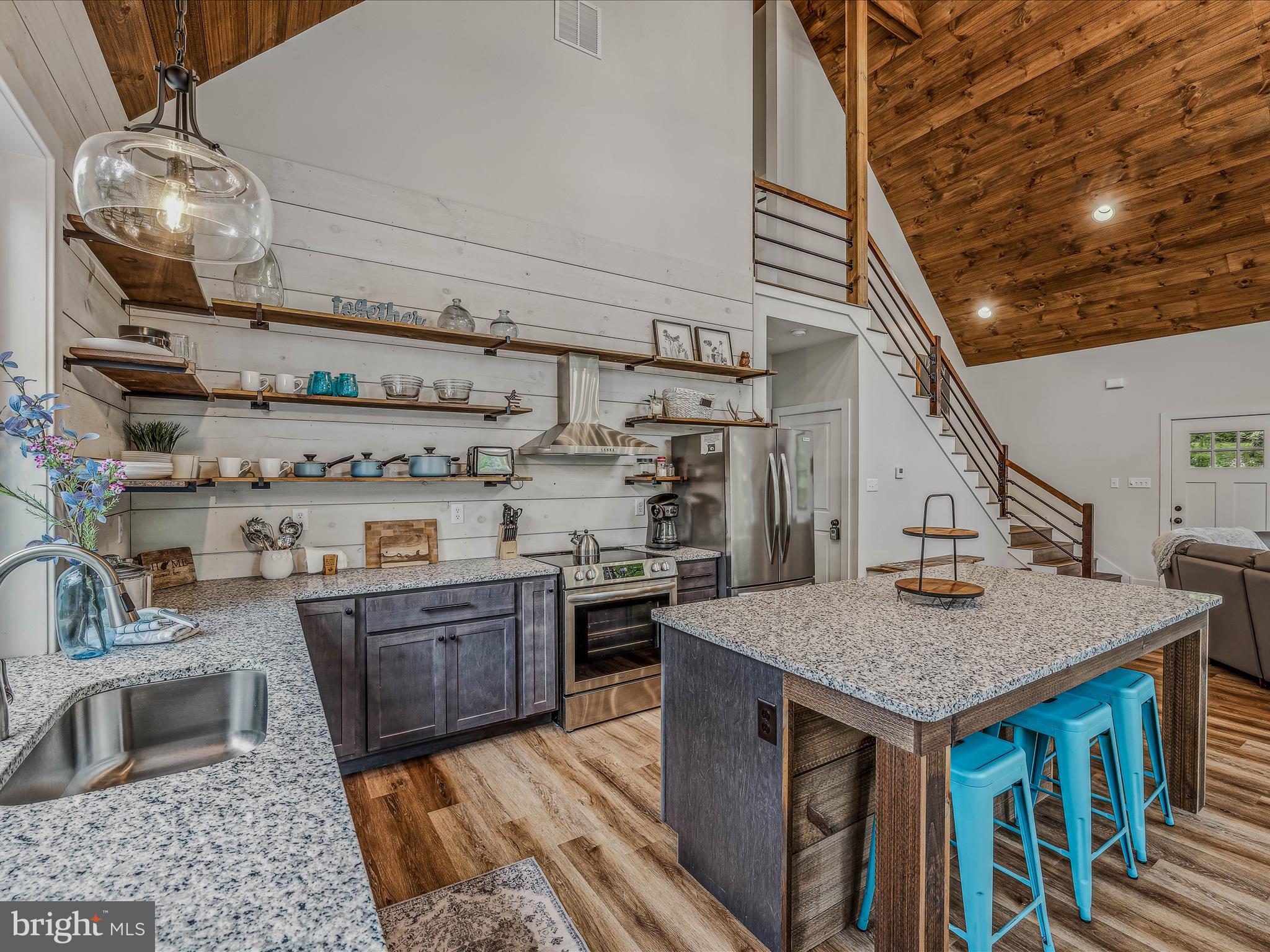 CACAPON SOUTH - Residential