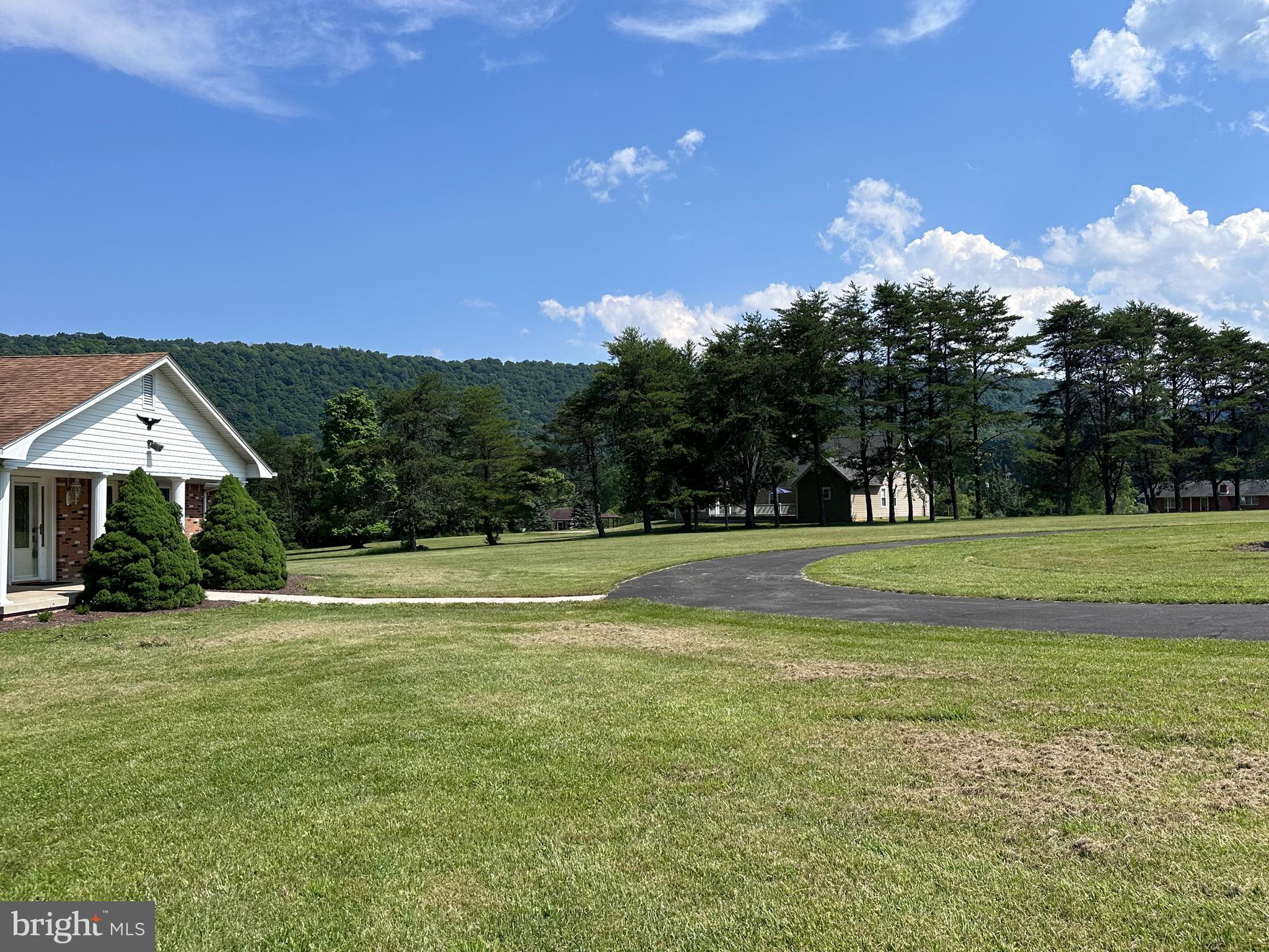 GREAT OAK VALLEY - Residential