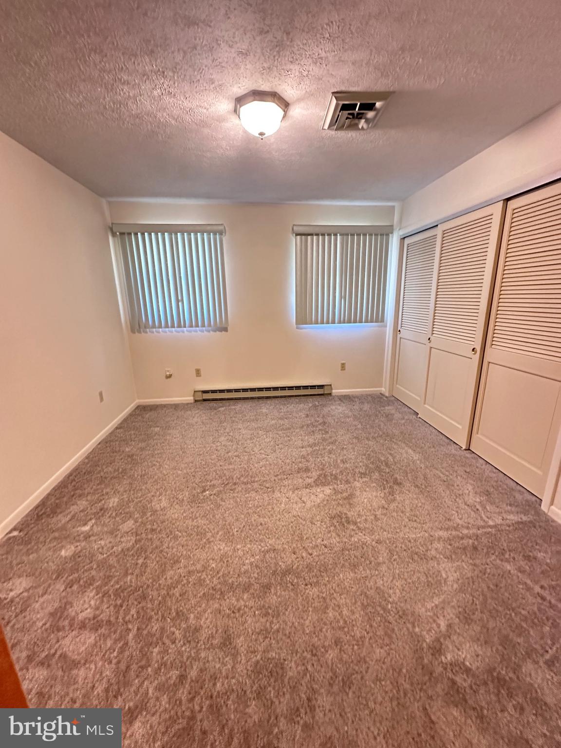 GREAT OAK VALLEY - Residential