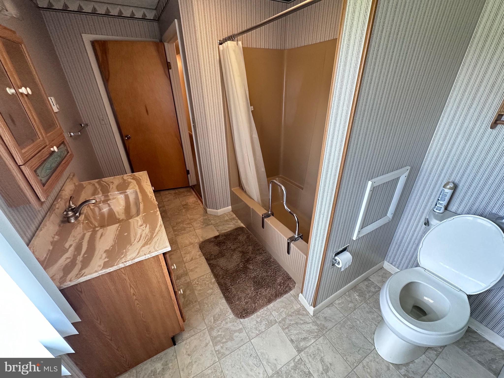 GREAT OAK VALLEY - Residential