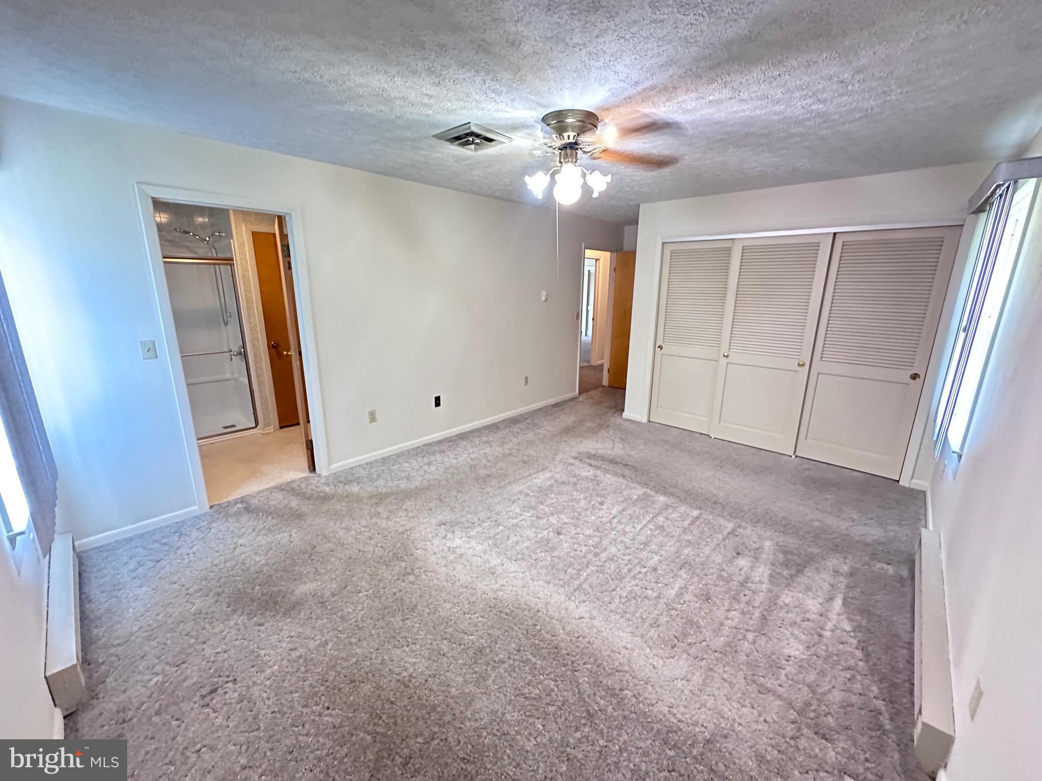 GREAT OAK VALLEY - Residential