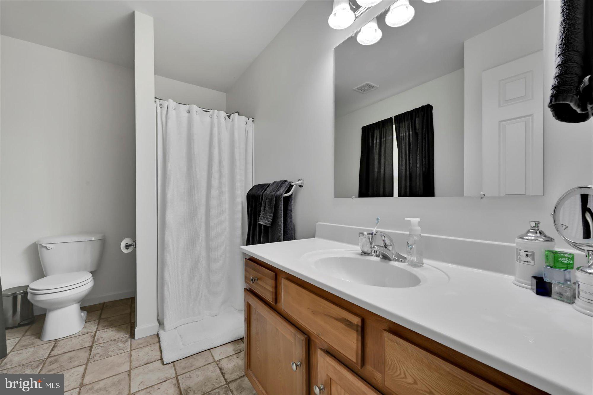 SUNNYSIDE - Residential