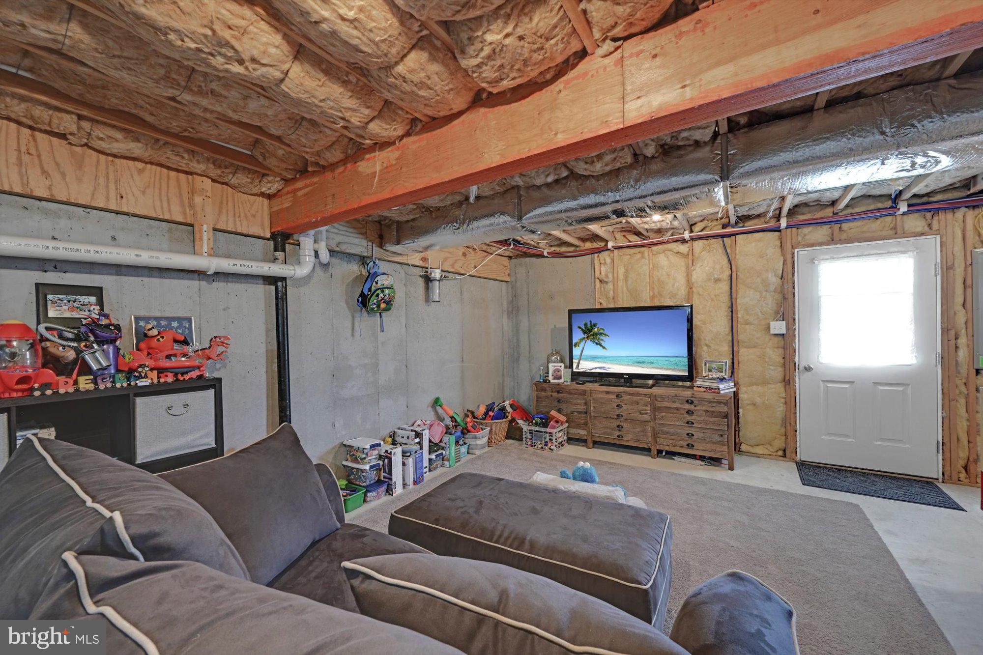 SUNNYSIDE - Residential