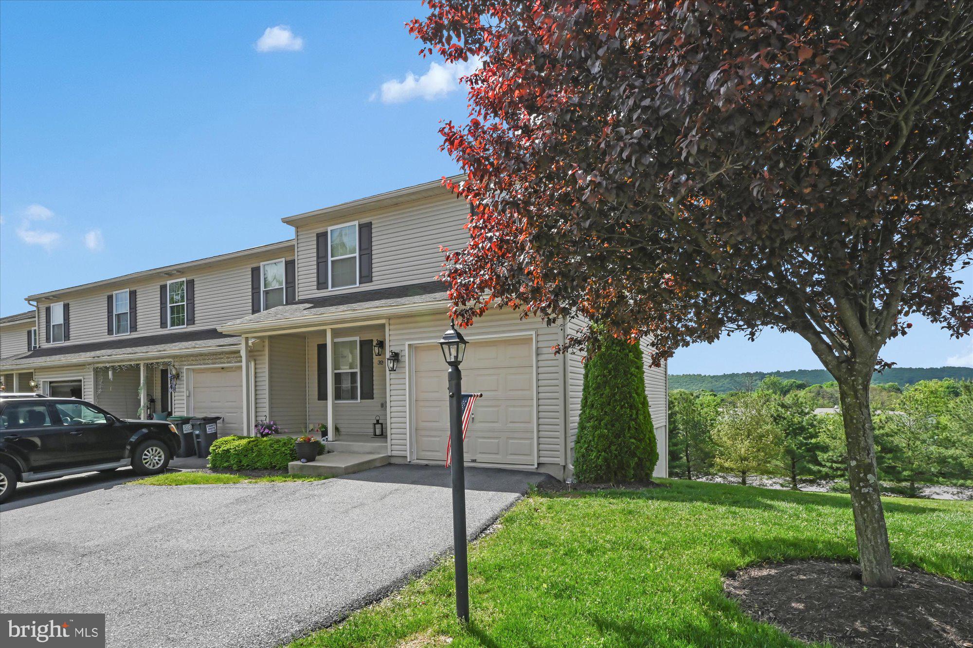 SUNNYSIDE - Residential