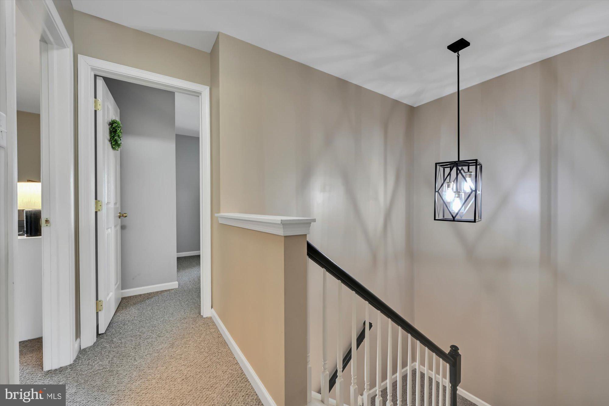 SUNNYSIDE - Residential