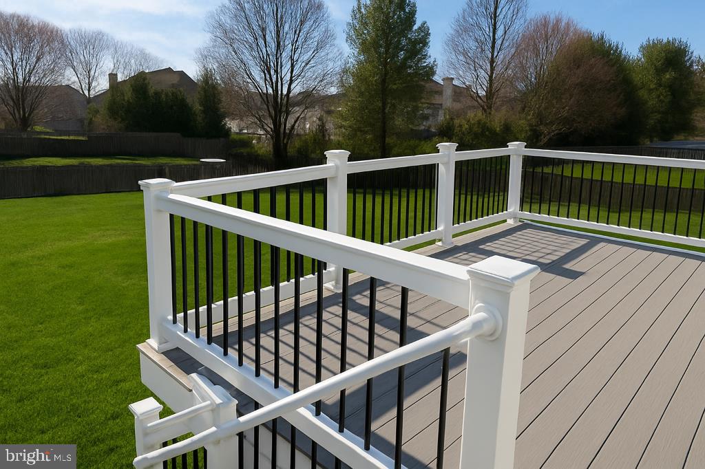 4 CARRIAGE HOUSE COURT