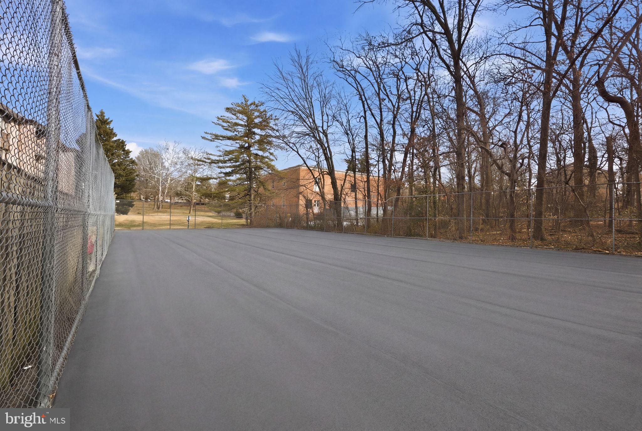 FAIRWAYS - Residential