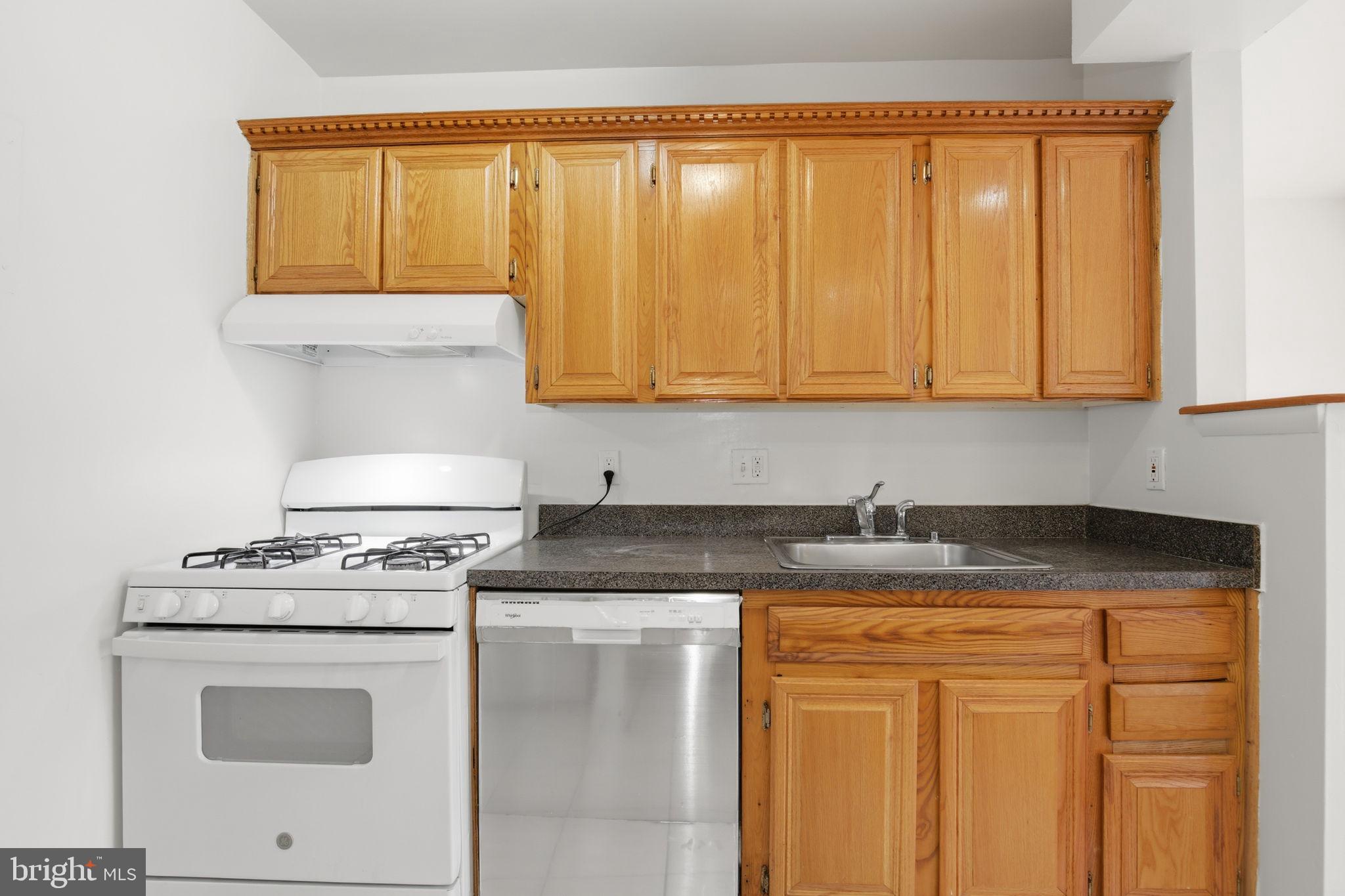 FAIRWAYS - Residential