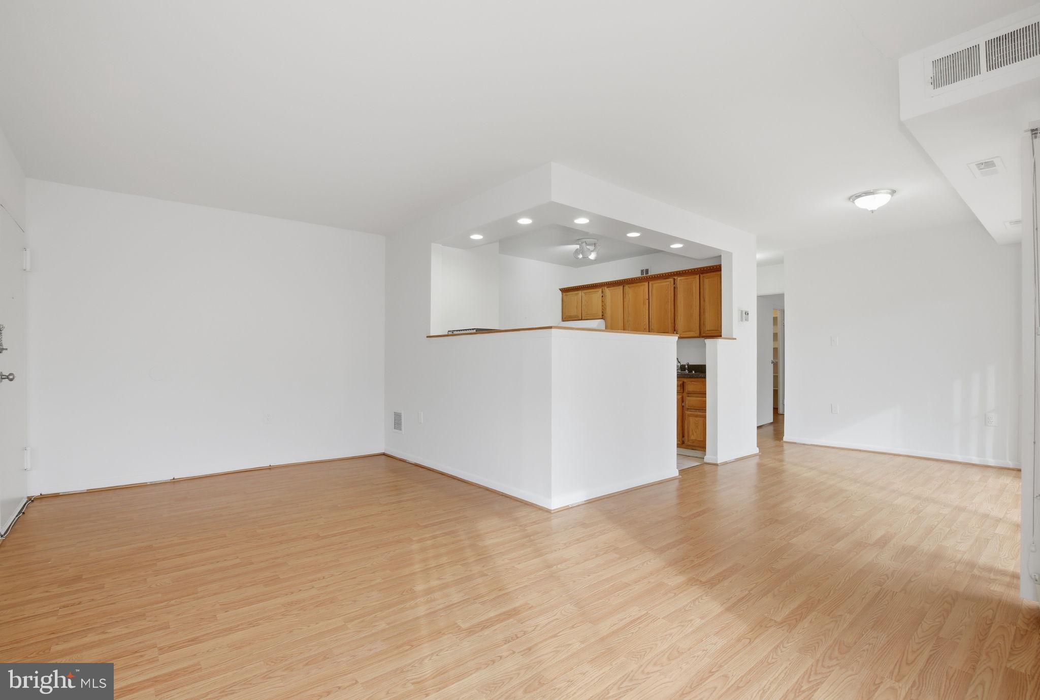 FAIRWAYS - Residential