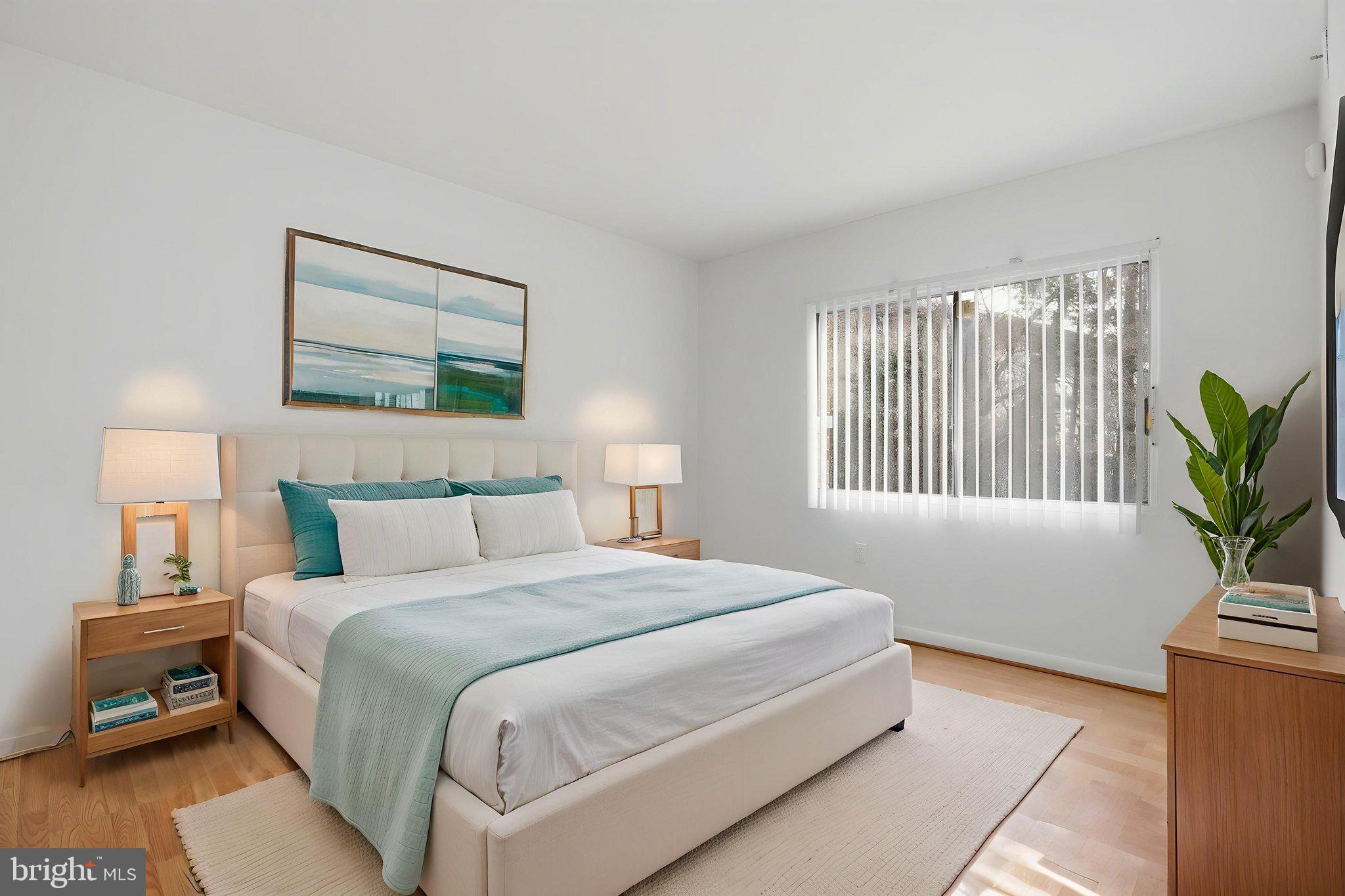 FAIRWAYS - Residential