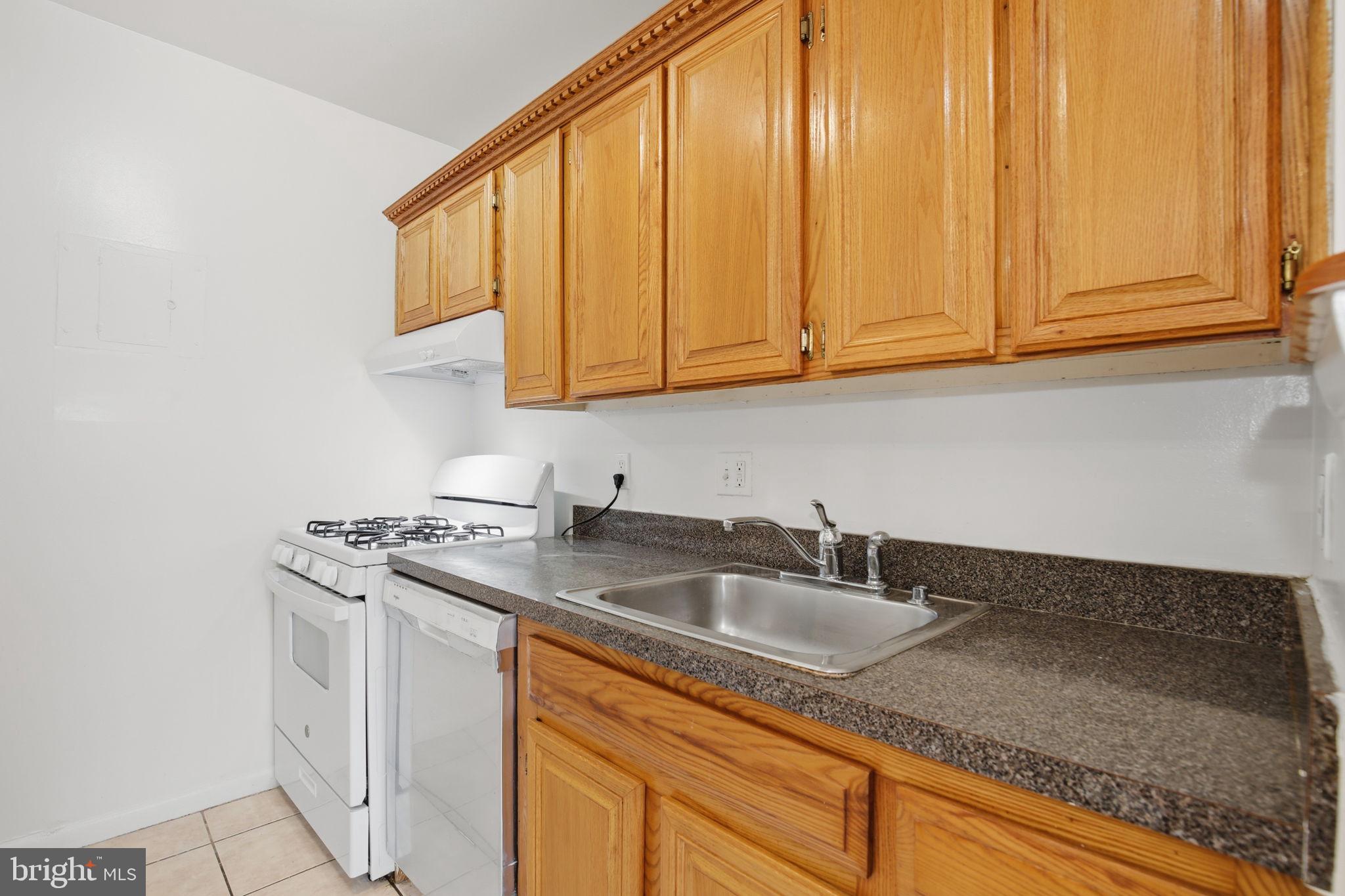 FAIRWAYS - Residential