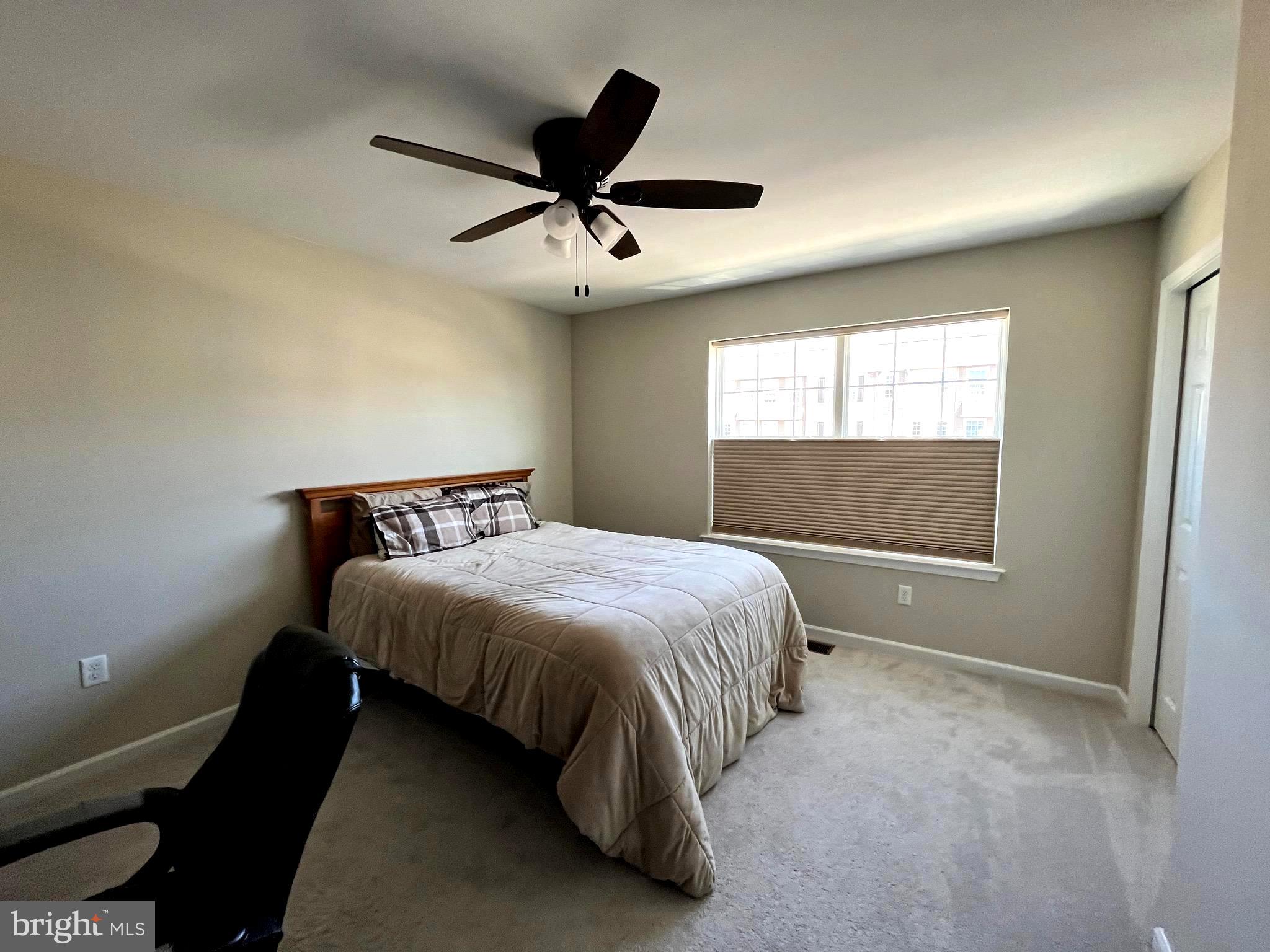HANBURY COURT AT WINDING HILLS - Residential