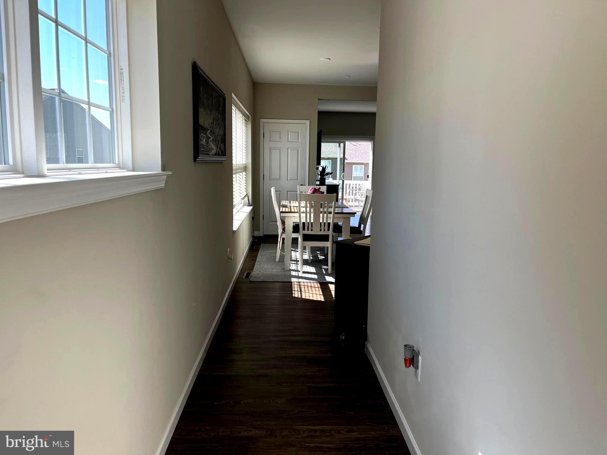 HANBURY COURT AT WINDING HILLS - Residential