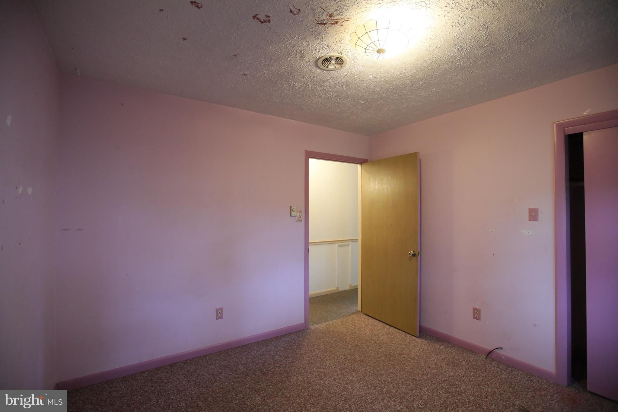 PLYMN OWENS ESTATES - Residential