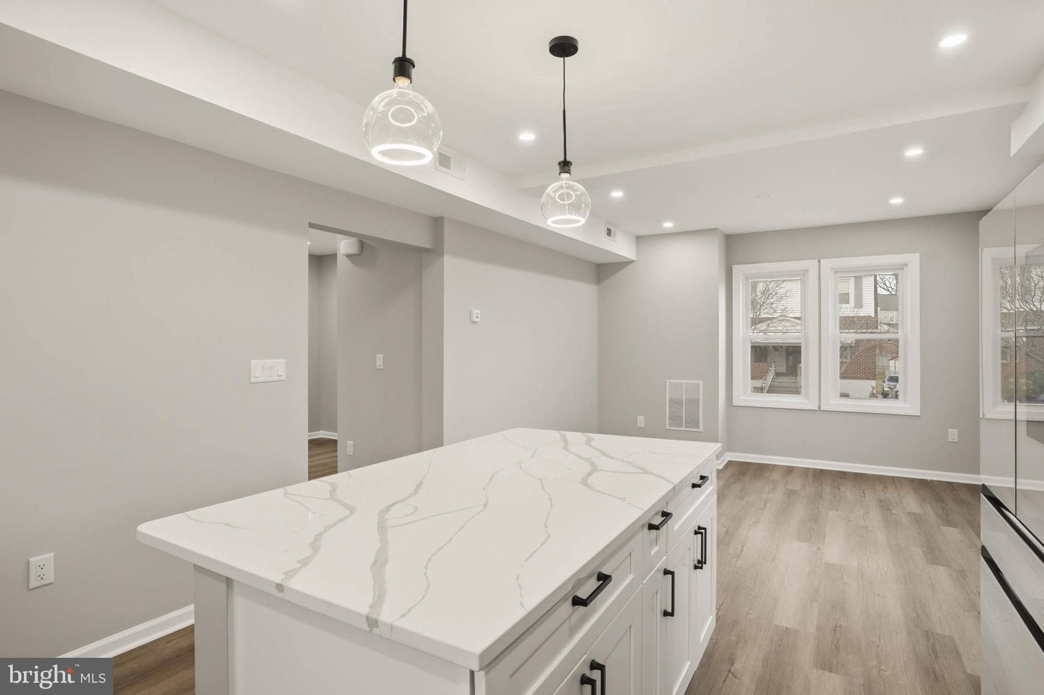 PARKVILLE - Residential