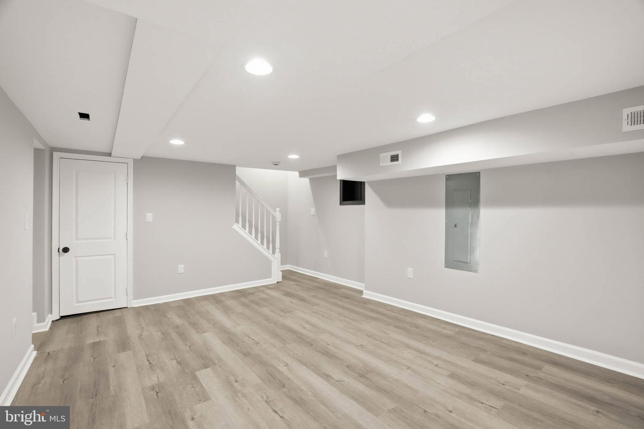 PARKVILLE - Residential