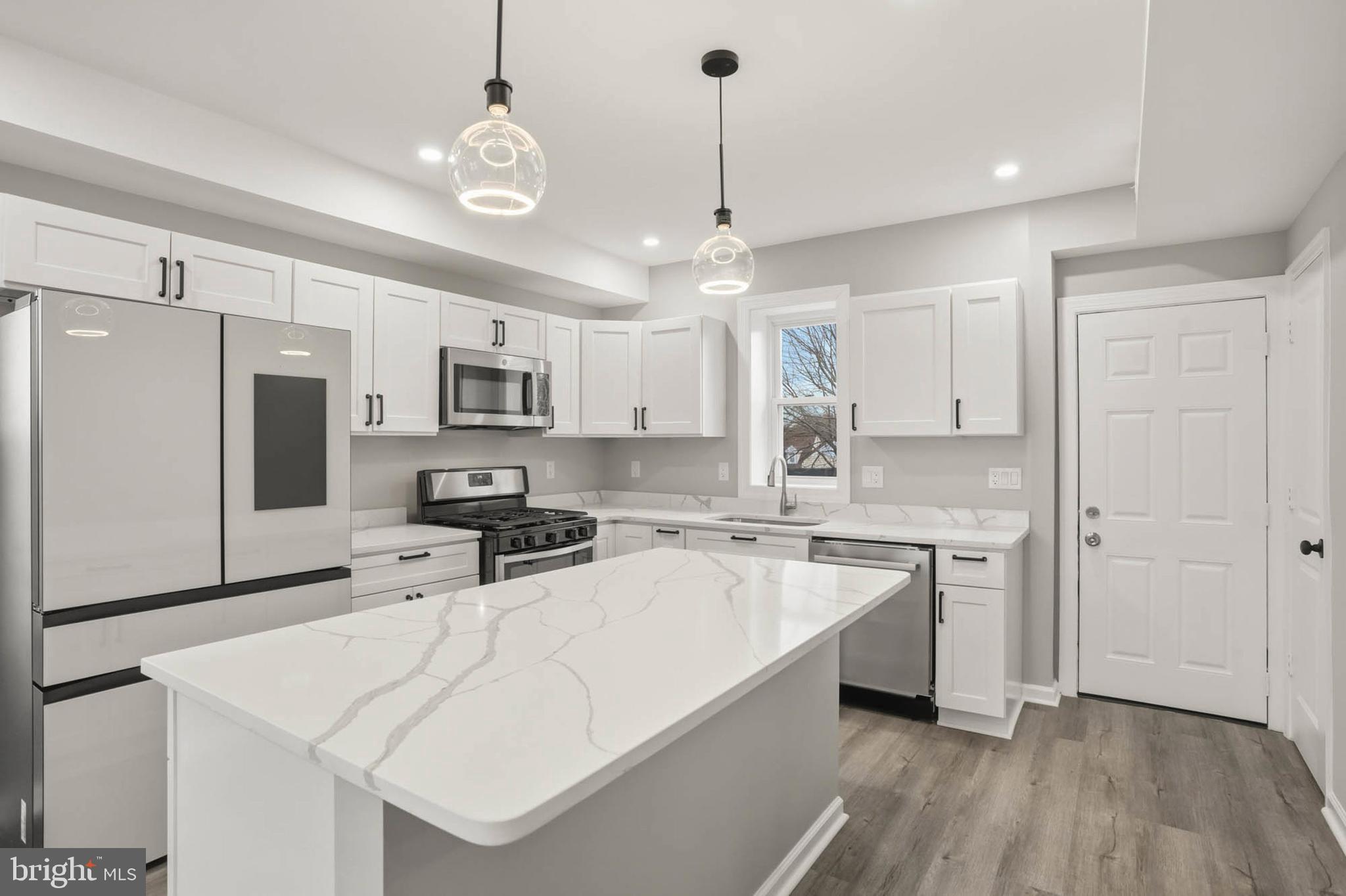 PARKVILLE - Residential