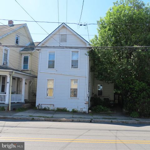 Condo For Rent - 636 Broad Street St #A<br/> CHAMBERSBURG, PA 17201
