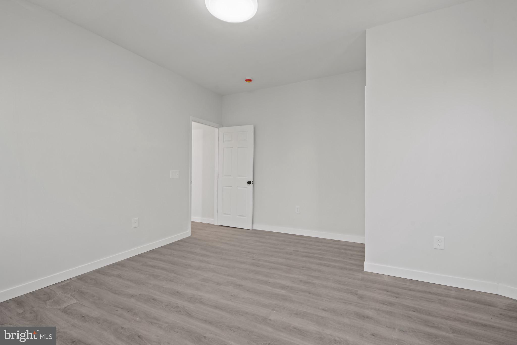 CHARLES VILLAGE - Residential Lease