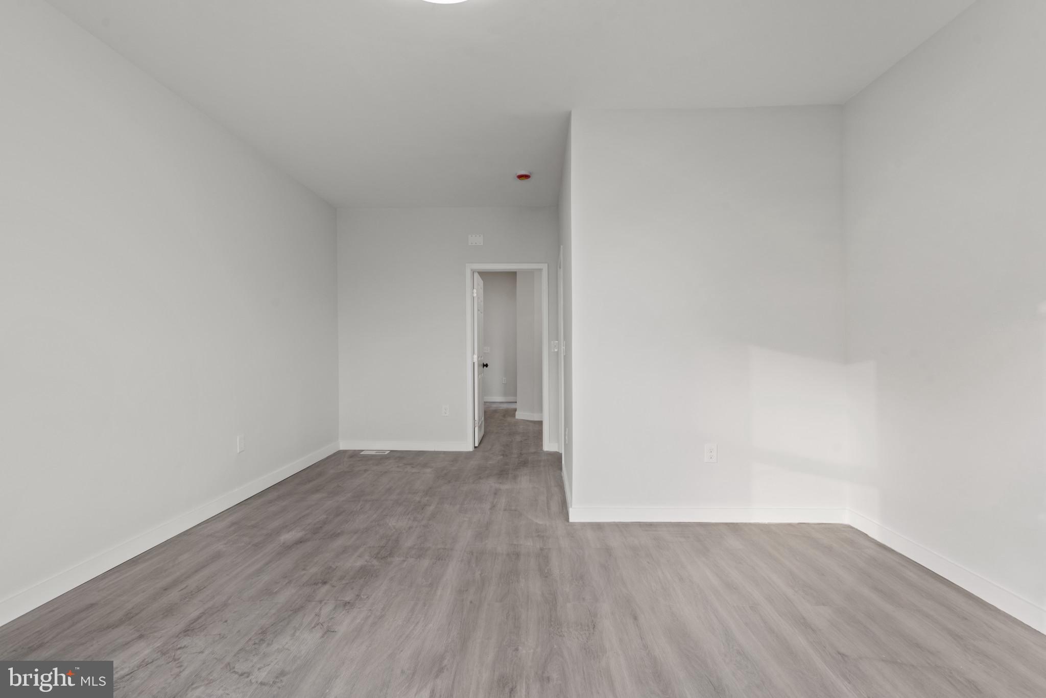 CHARLES VILLAGE - Residential Lease