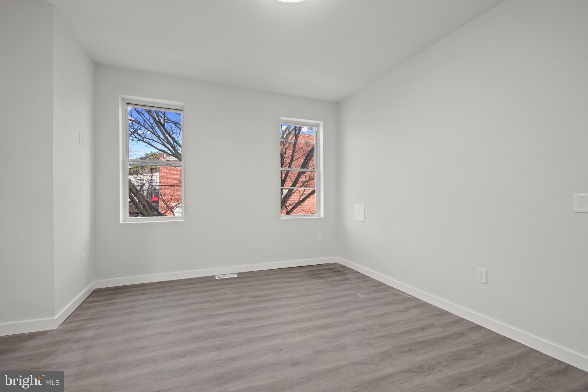 CHARLES VILLAGE - Residential Lease