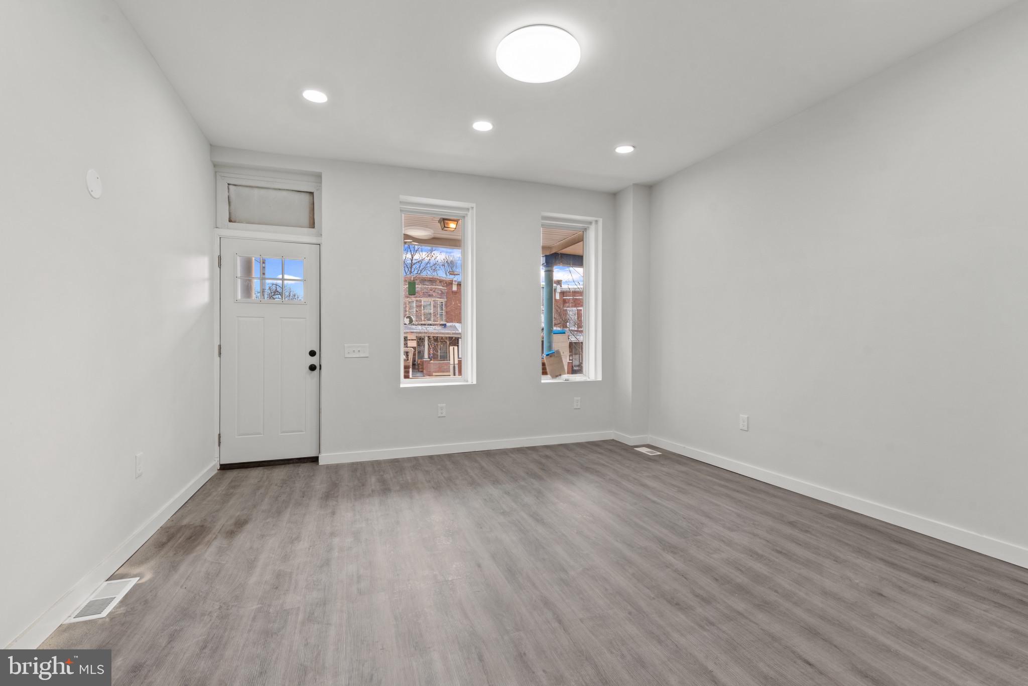 CHARLES VILLAGE - Residential Lease