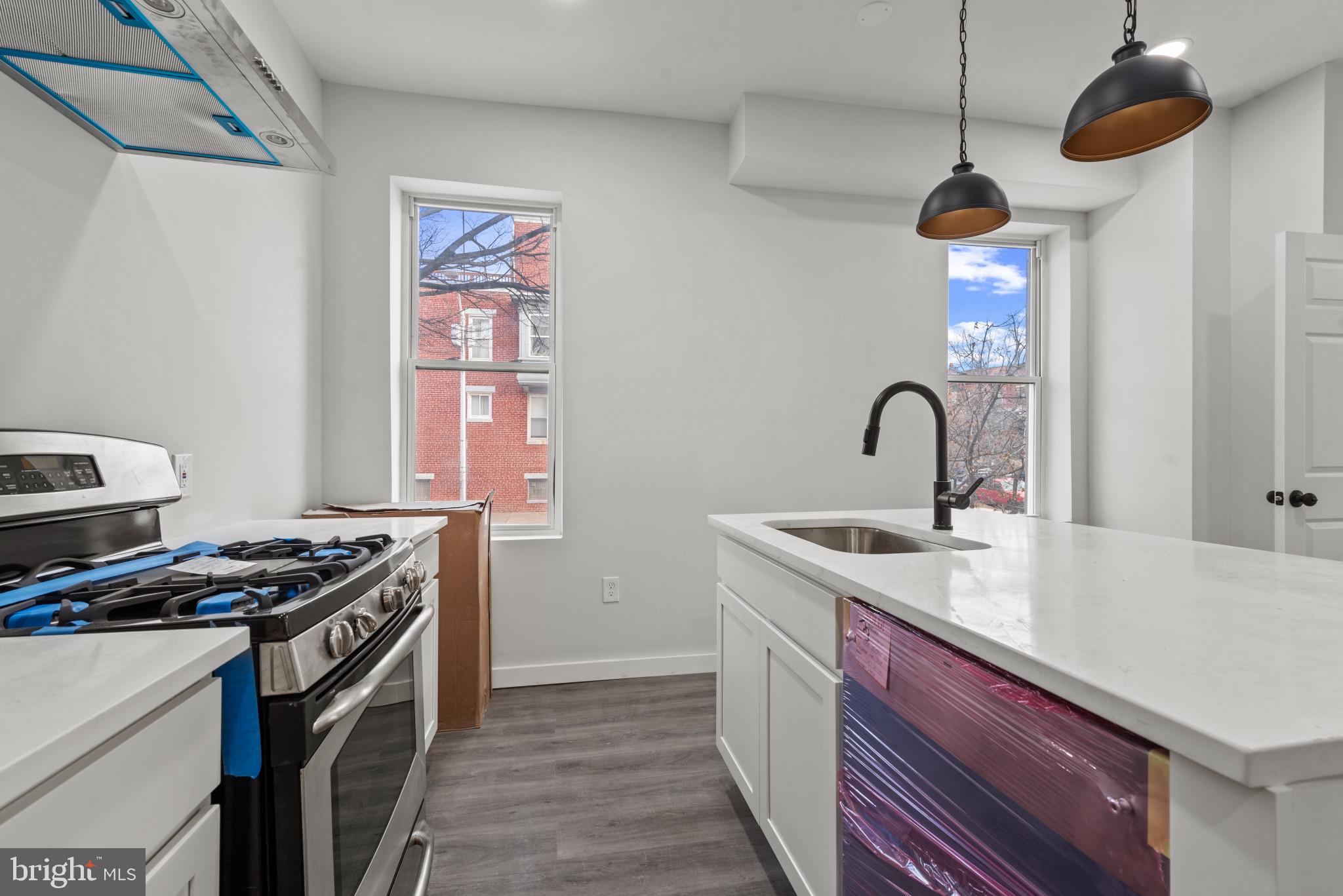 CHARLES VILLAGE - Residential Lease