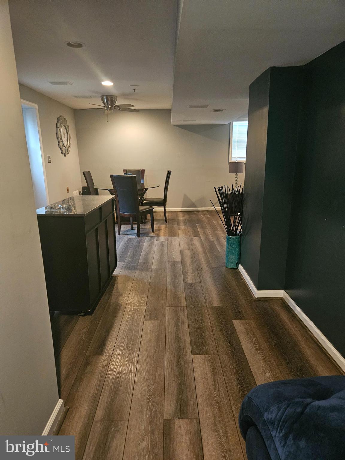 ARAGONA VILLAGE - Residential Lease