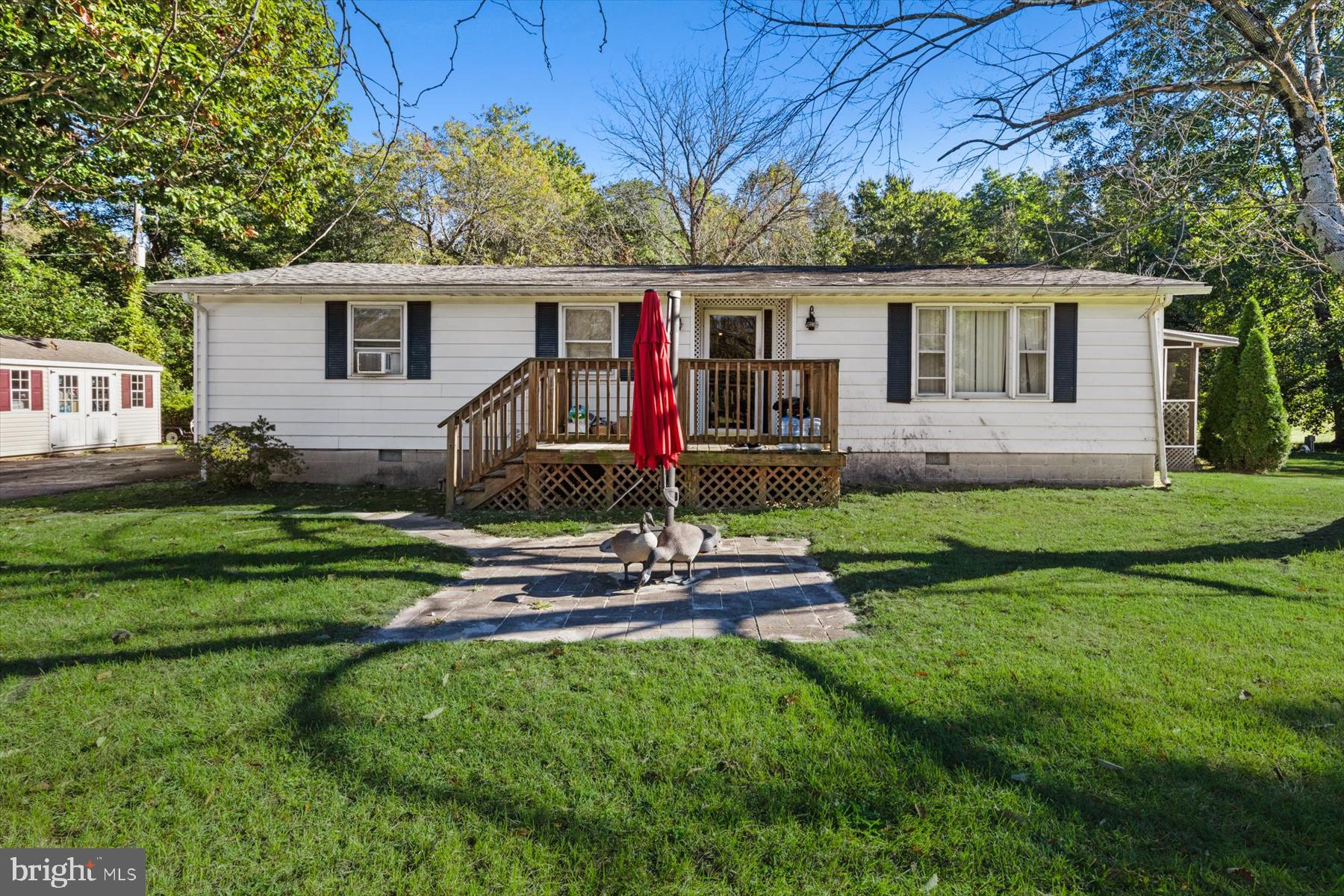 16897 DUPONT BOULEVARD