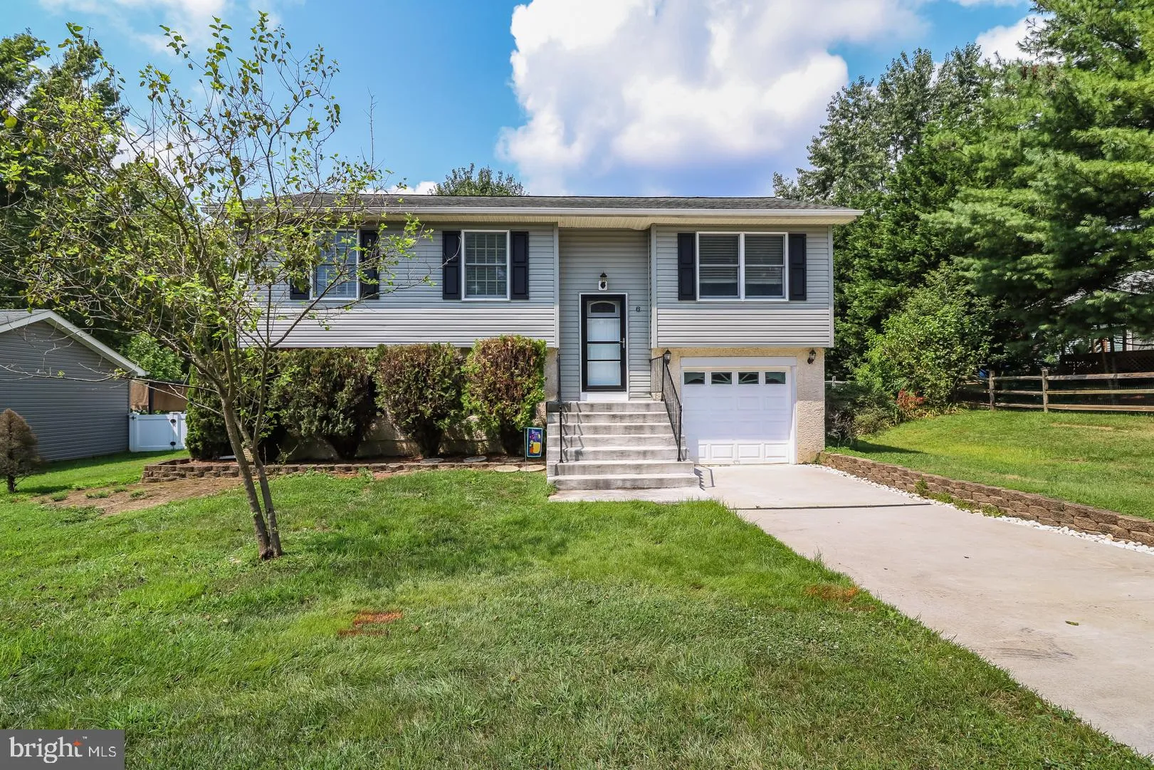 6 Locke Court, Newark, DE 19702