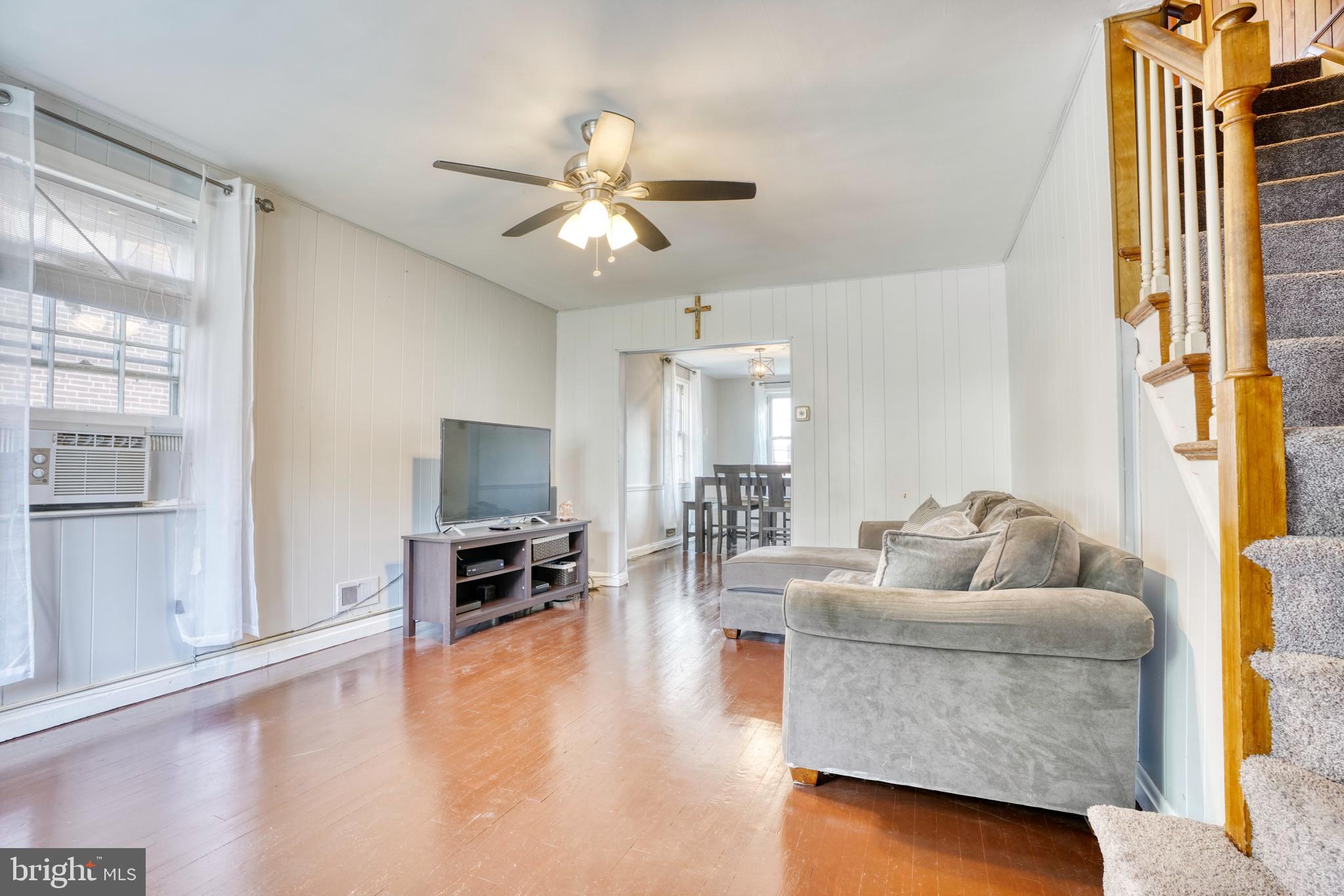 PARKVILLE - Residential