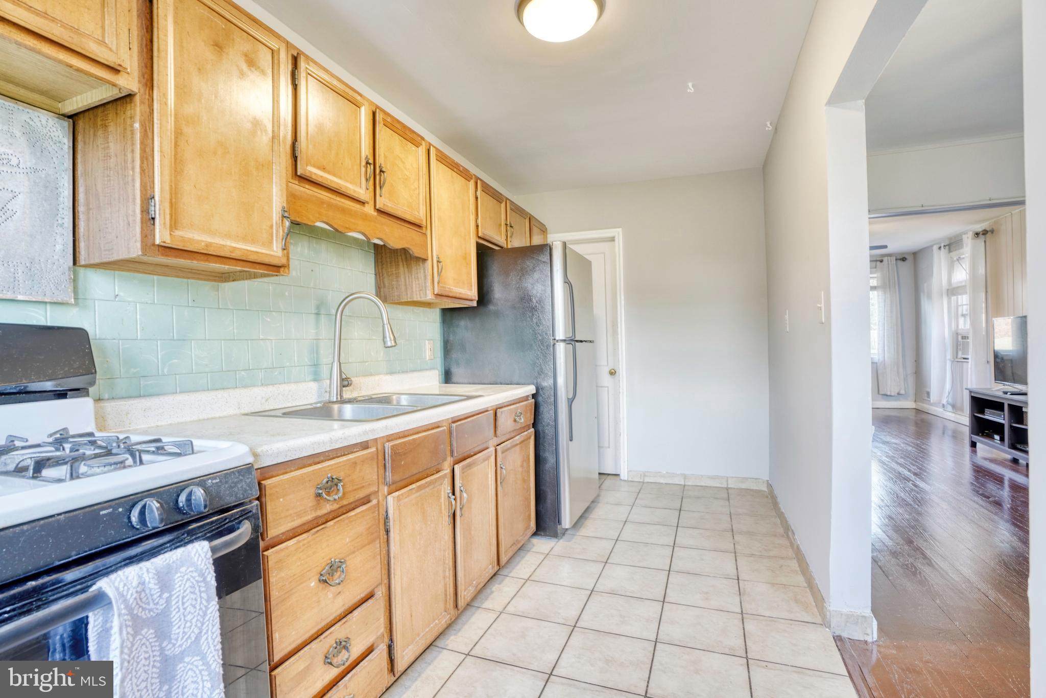 PARKVILLE - Residential