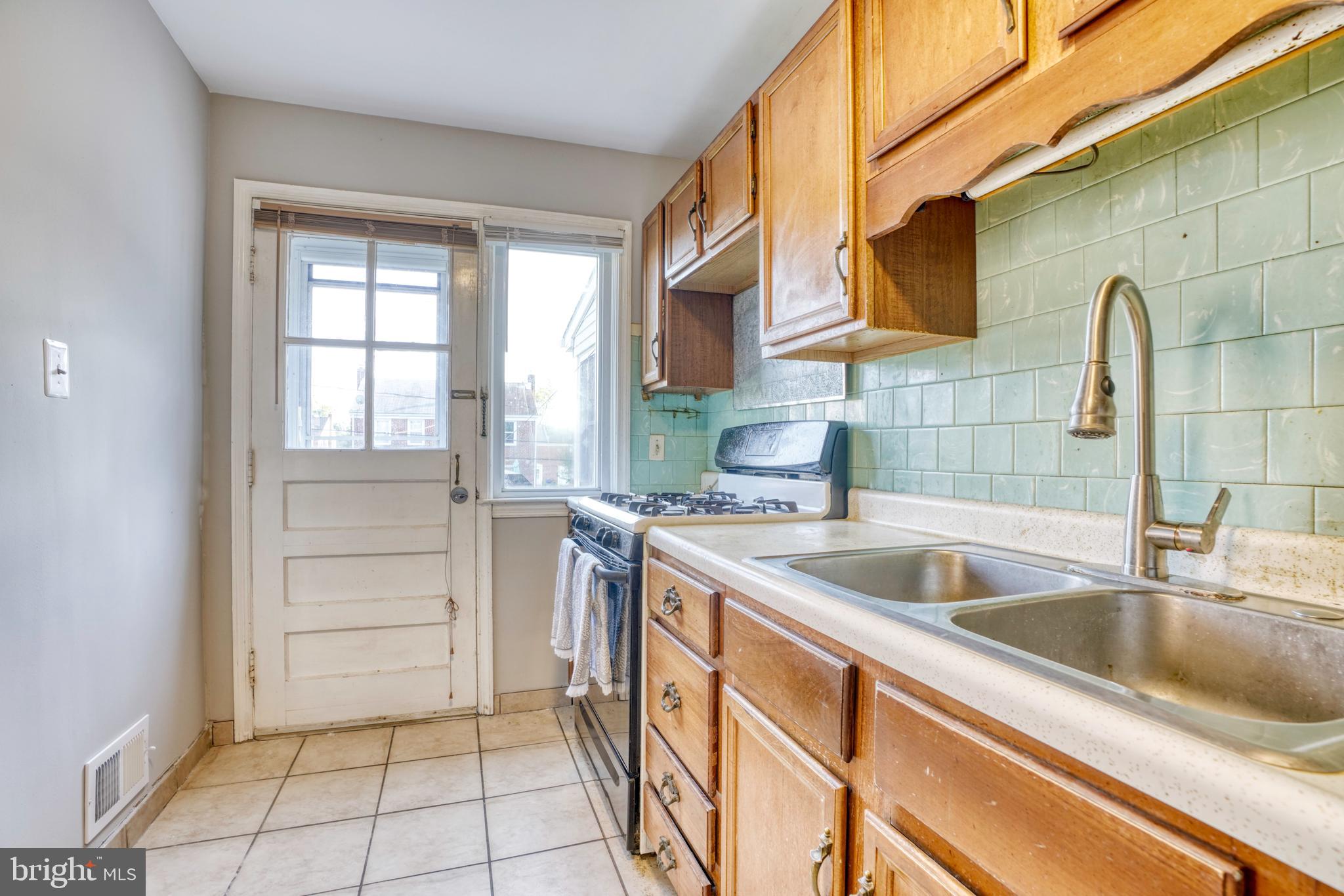 PARKVILLE - Residential