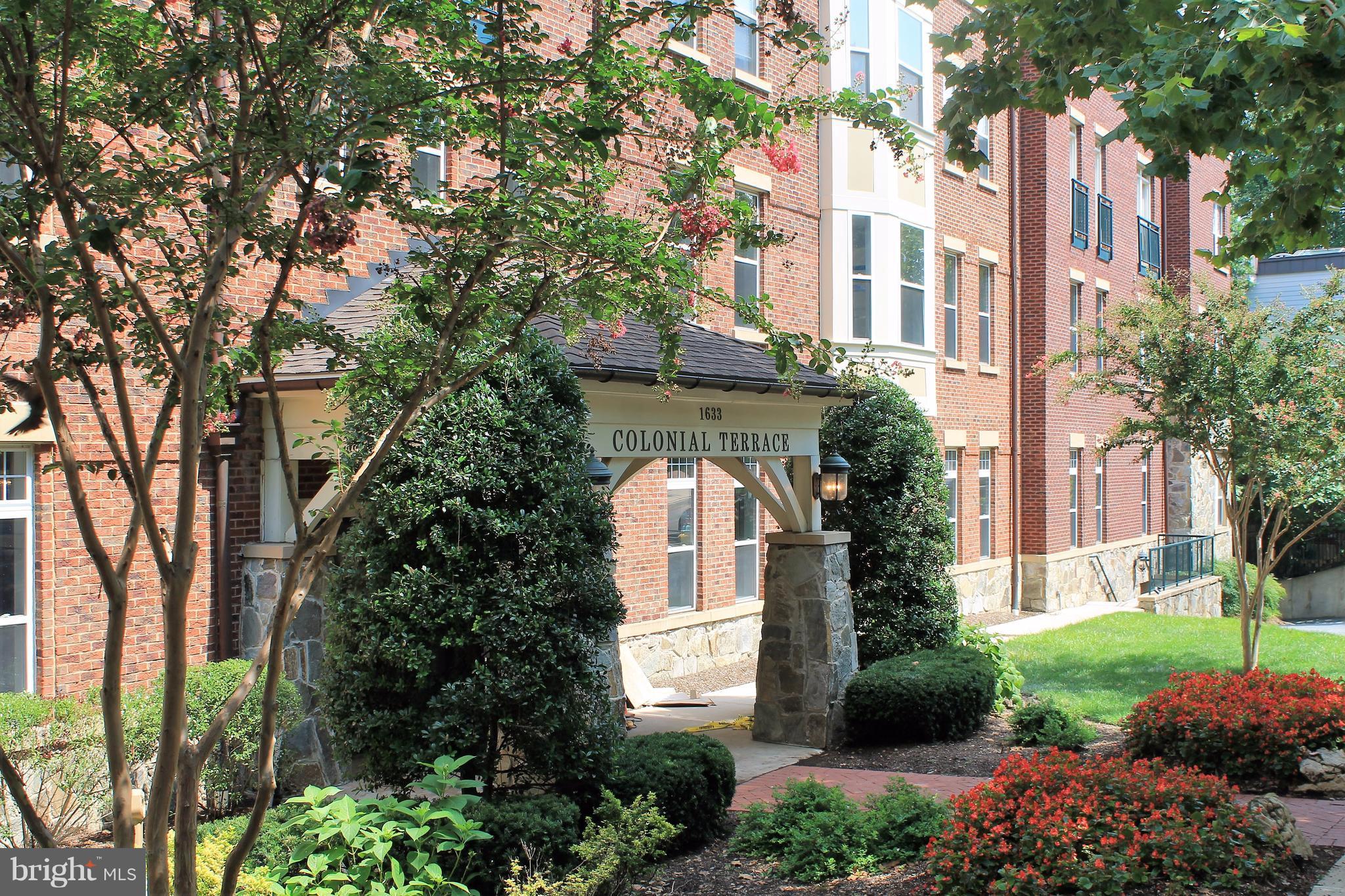 ROSSLYN - Residential