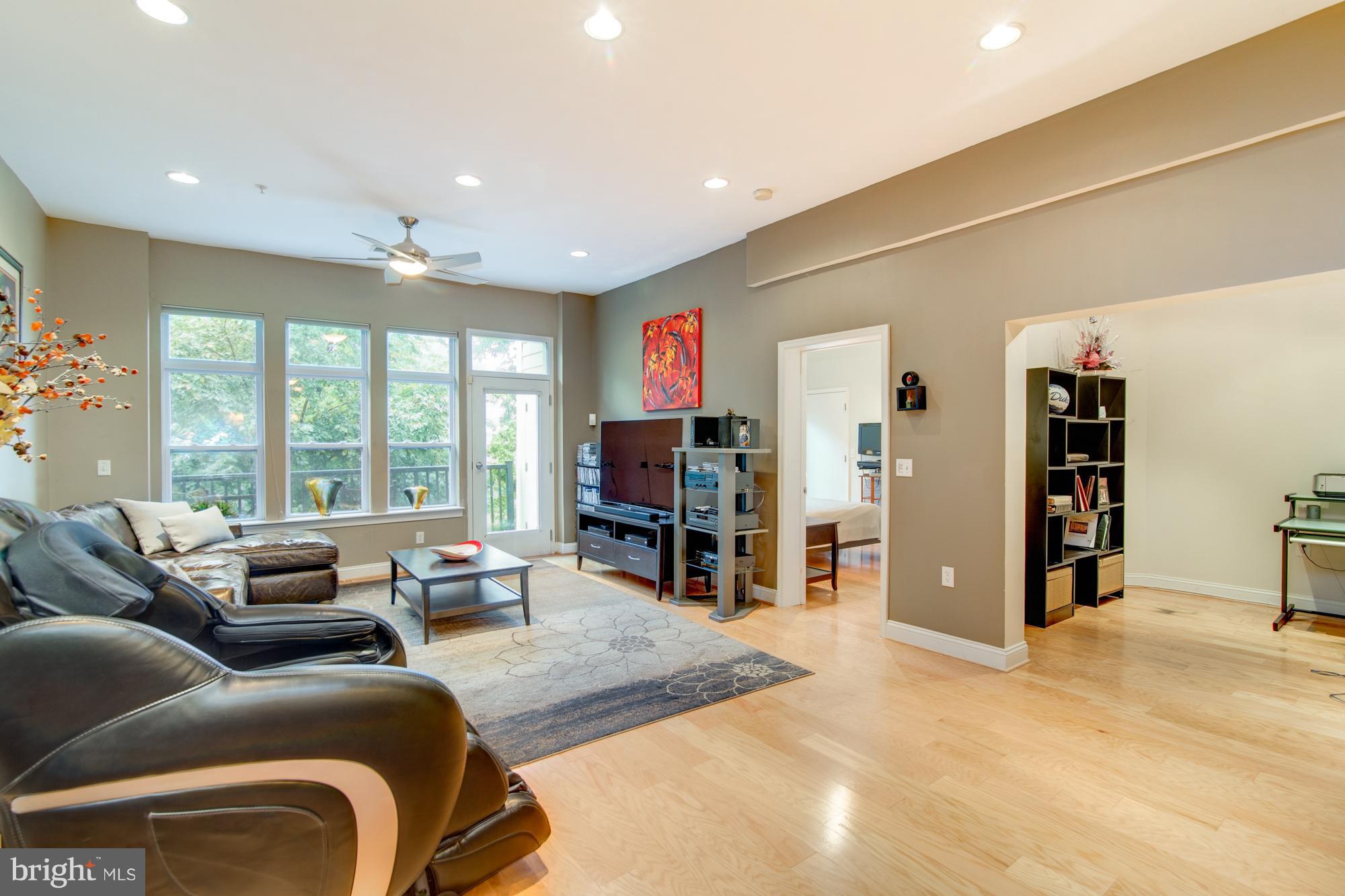 ROSSLYN - Residential