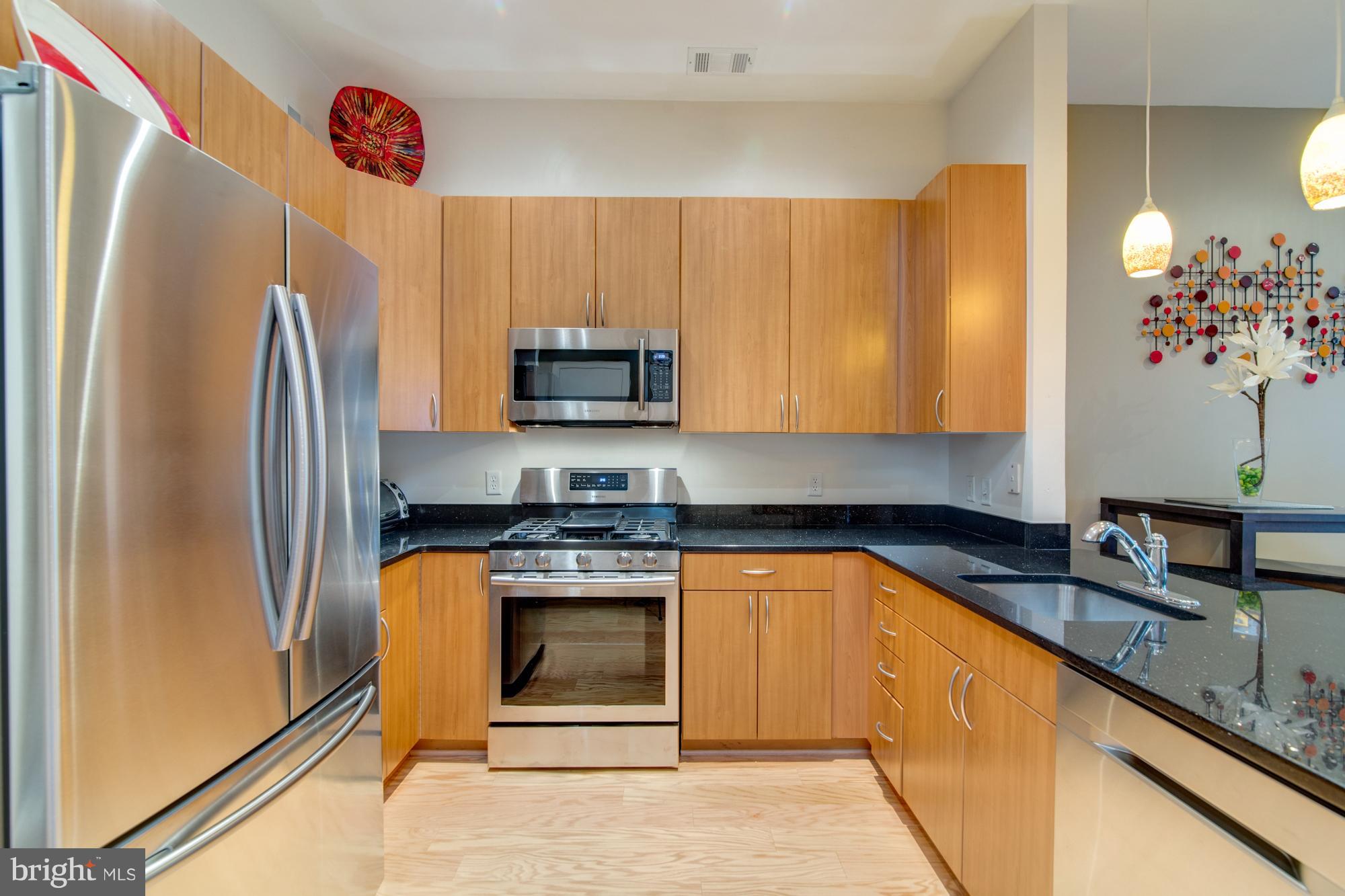 ROSSLYN - Residential